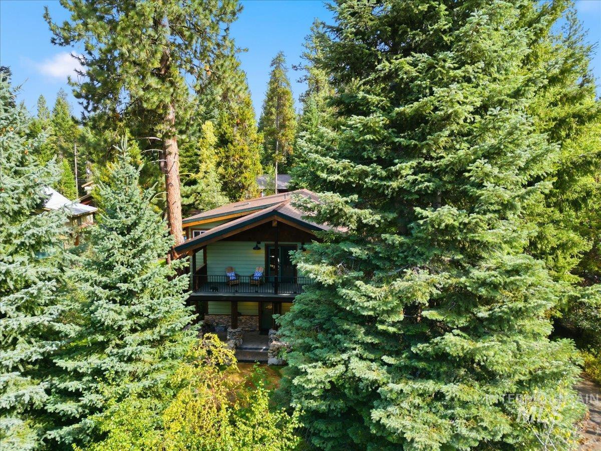 1029 Cee Way Loop, McCall, Idaho 83638, 3 Bedrooms, 3.5 Bathrooms, Residential For Sale, Price $1,395,000,MLS 99000109