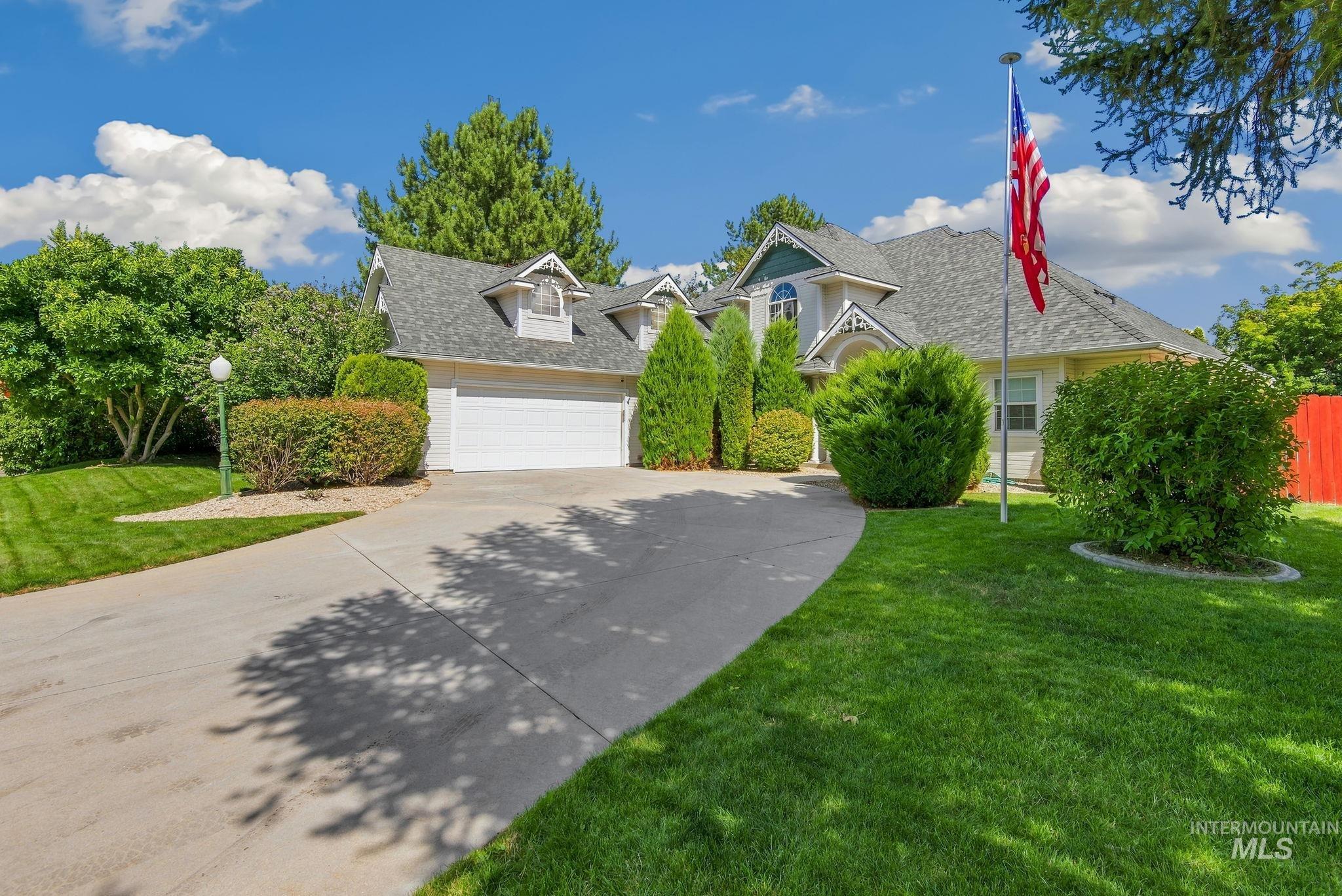 2118 N Springland pl, Boise, Idaho 83713, 4 Bedrooms, 4 Bathrooms, Residential For Sale, Price $635,000,MLS 99000112