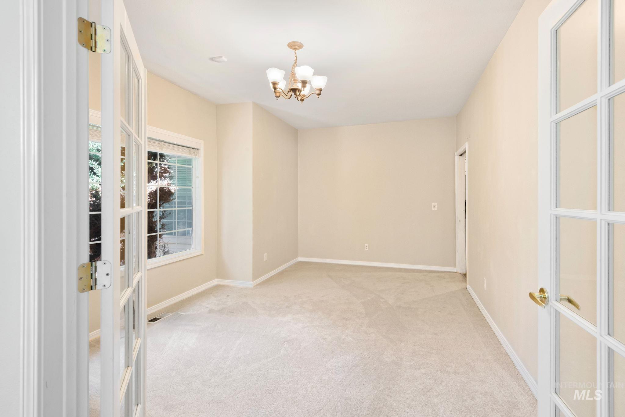 2118 N Springland pl, Boise, Idaho 83713, 4 Bedrooms, 4 Bathrooms, Residential For Sale, Price $635,000,MLS 99000112