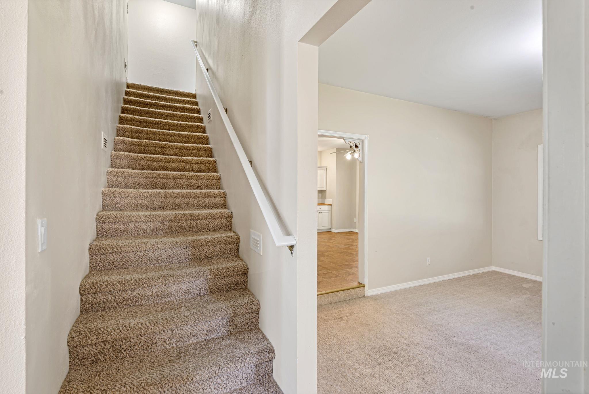 2118 N Springland pl, Boise, Idaho 83713, 4 Bedrooms, 4 Bathrooms, Residential For Sale, Price $635,000,MLS 99000112