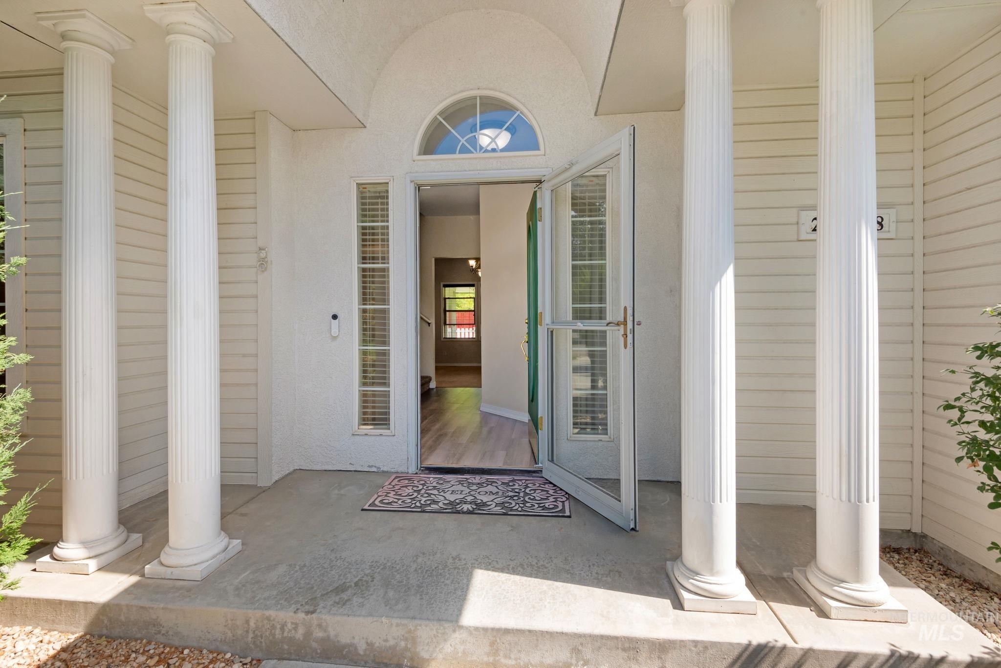 2118 N Springland pl, Boise, Idaho 83713, 4 Bedrooms, 4 Bathrooms, Residential For Sale, Price $635,000,MLS 99000112