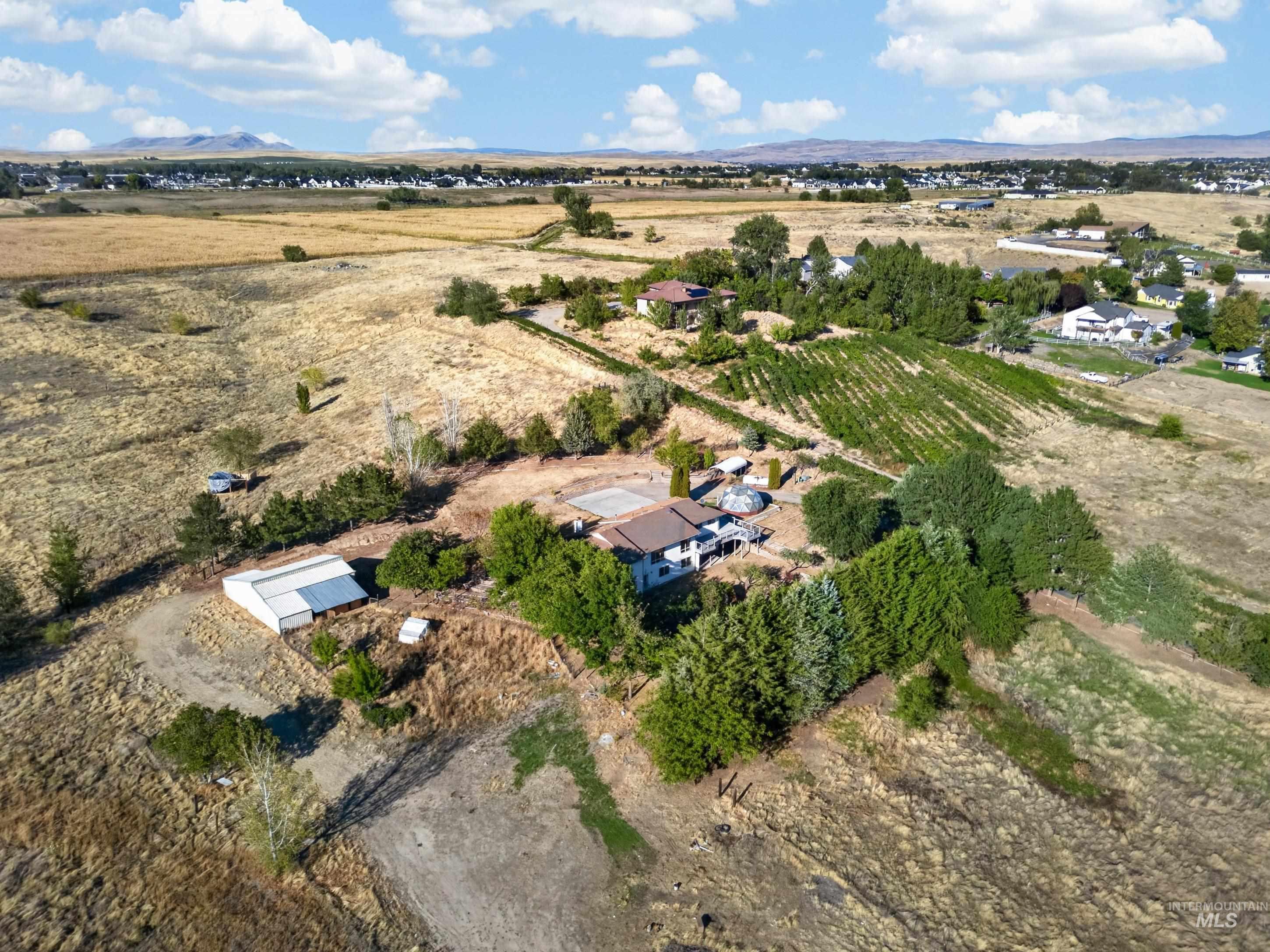 9590 Foothill Rd, Middleton, Idaho 83644, 5 Bedrooms, 2.5 Bathrooms, Residential For Sale, Price $895,000,MLS 99000128