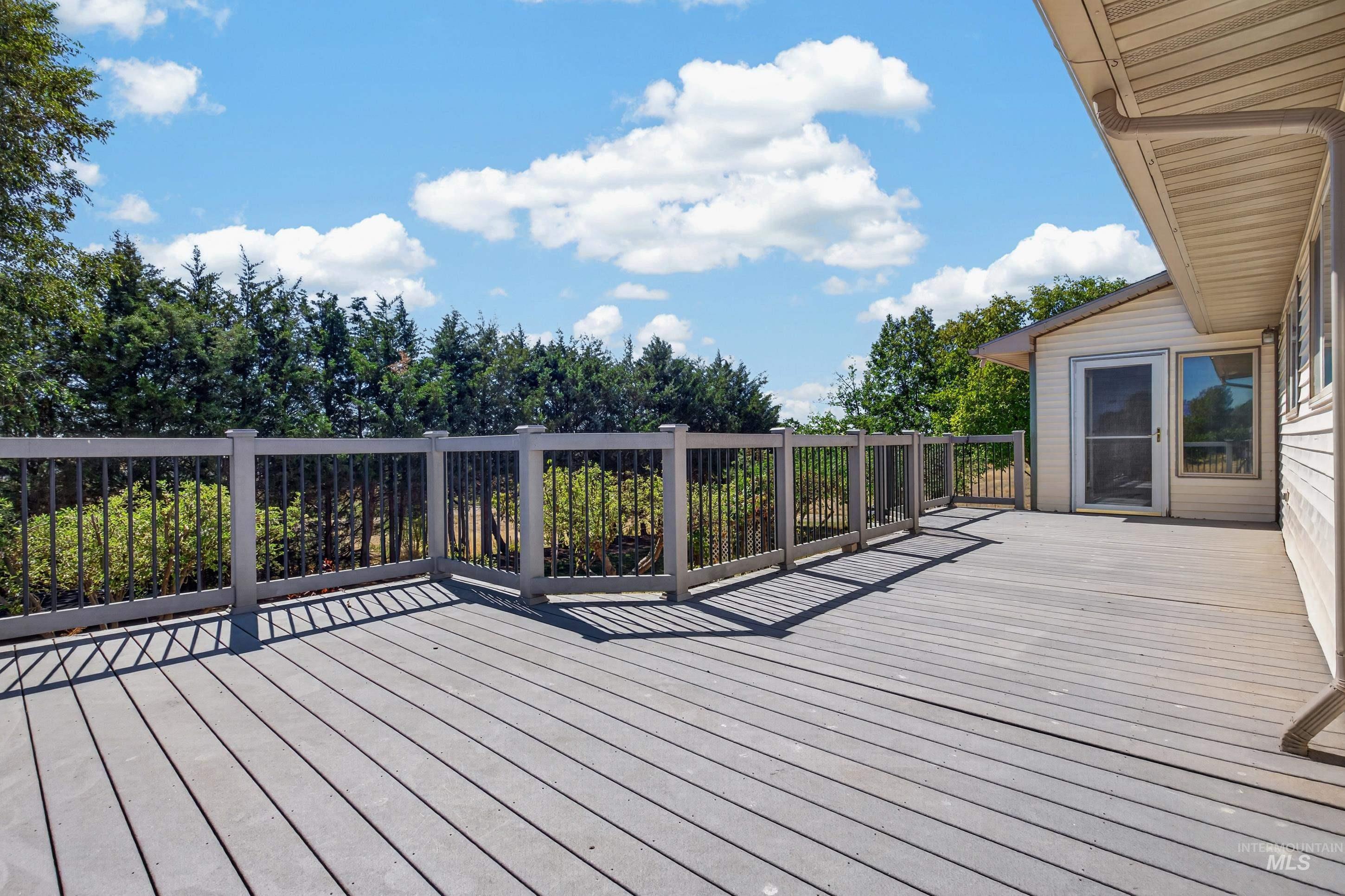 9590 Foothill Rd, Middleton, Idaho 83644, 5 Bedrooms, 2.5 Bathrooms, Residential For Sale, Price $895,000,MLS 99000128