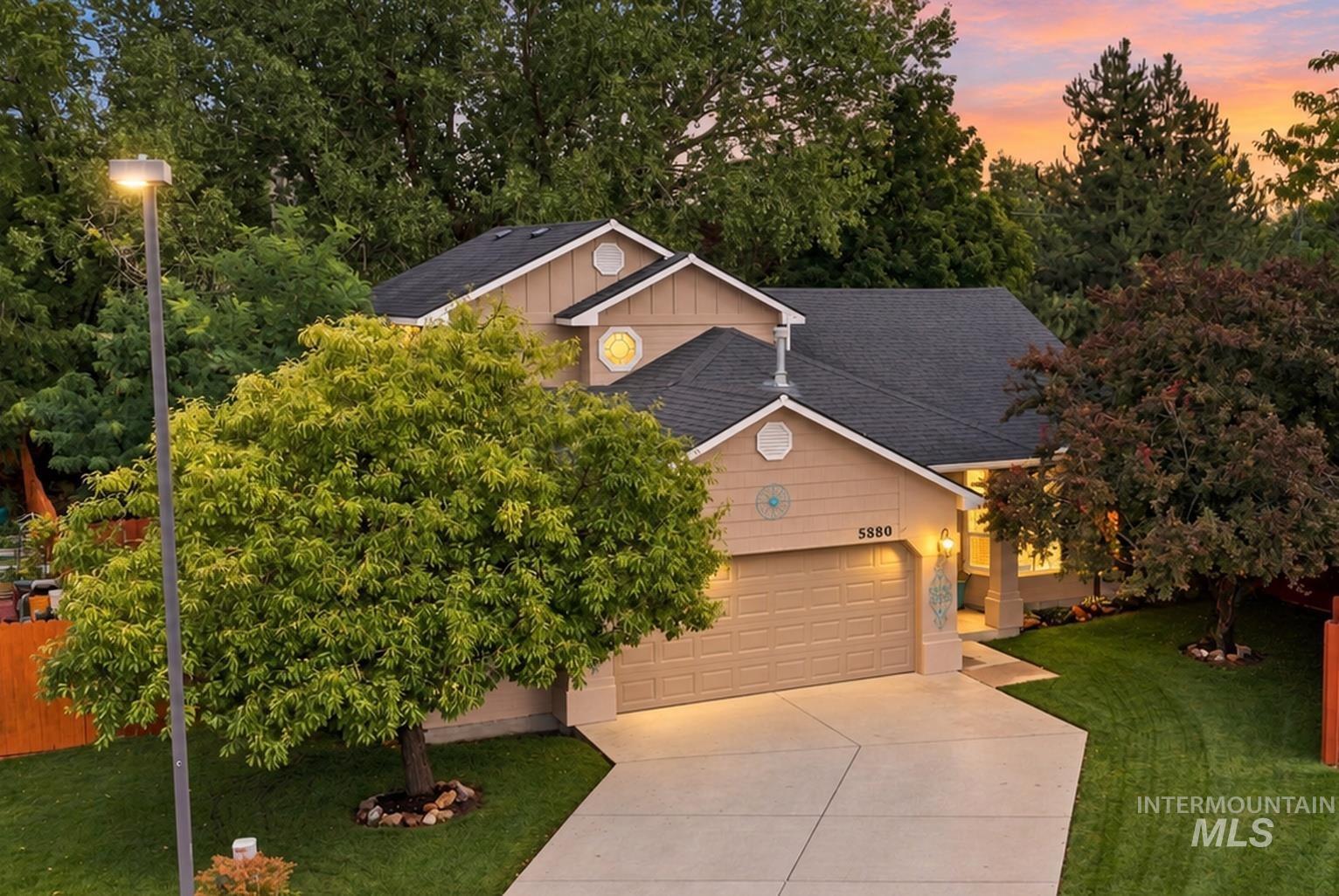 5880 S Staaten Ave, Boise, Idaho 83709, 3 Bedrooms, 2 Bathrooms, Residential For Sale, Price $479,900,MLS 99000130