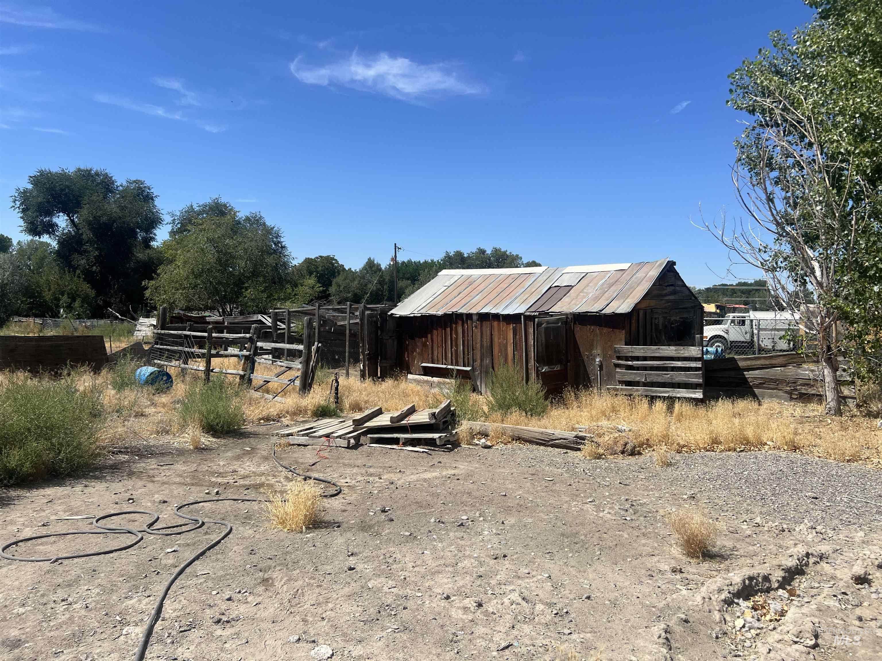 919 & 921 S. Fir, Jerome, Idaho 83338, 2 Bedrooms, 2 Bathrooms, Residential For Sale, Price $349,900, 99000135