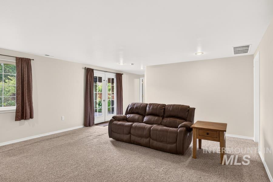 2406 Shelby Ln., Moscow, Idaho 83843, 4 Bedrooms, 3 Bathrooms, Residential For Sale, Price $584,000,MLS 99000143