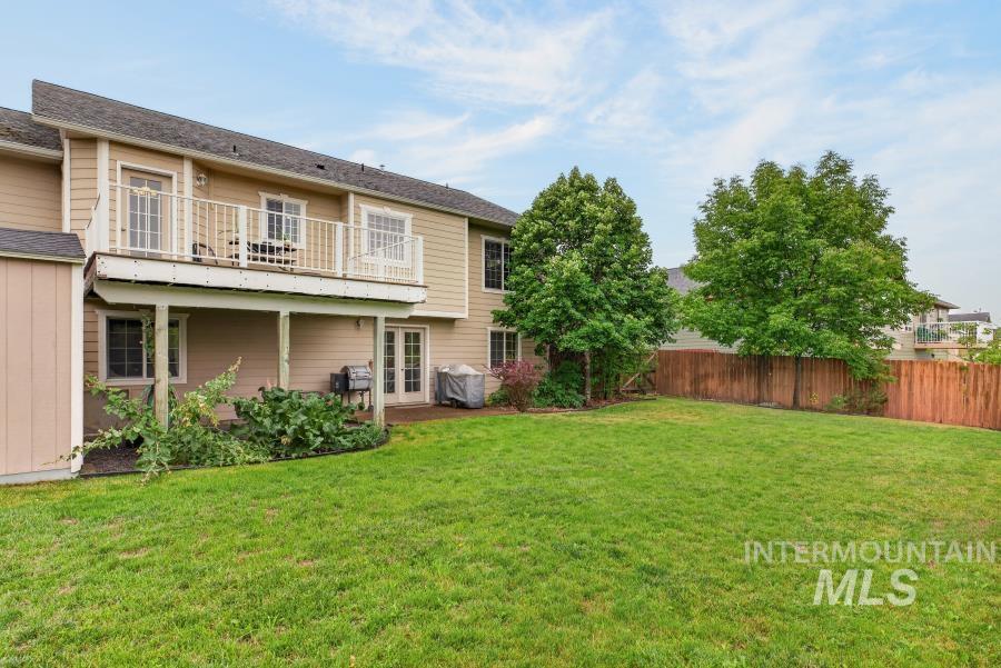 2406 Shelby Ln., Moscow, Idaho 83843, 4 Bedrooms, 3 Bathrooms, Residential For Sale, Price $584,000,MLS 99000143