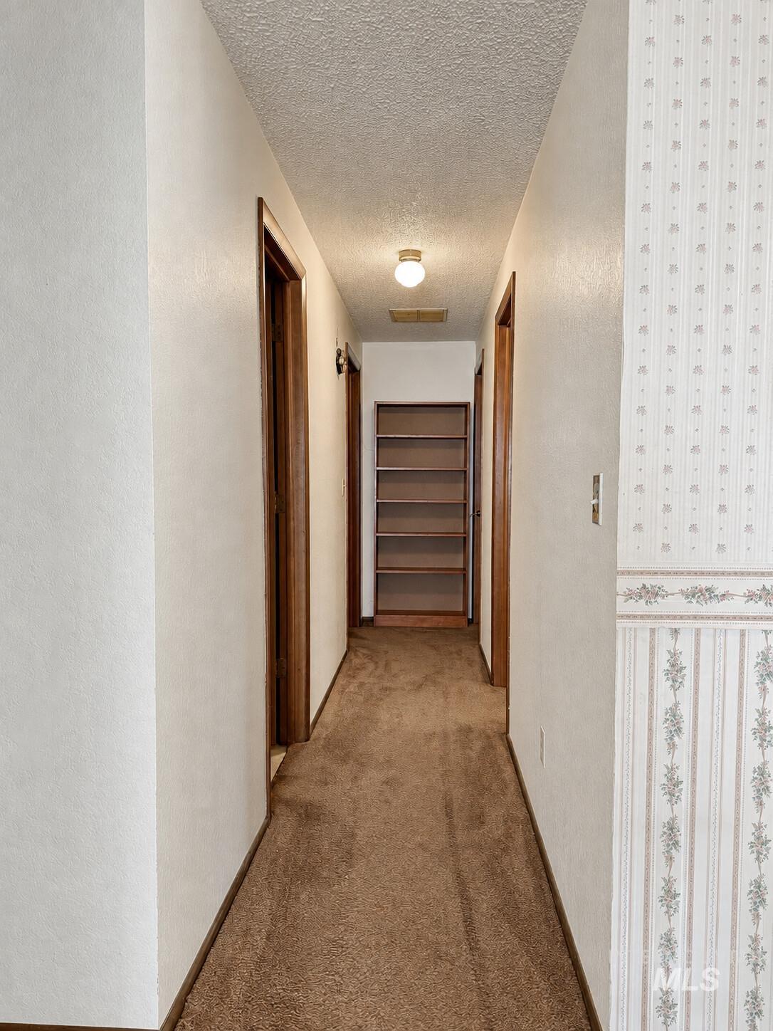 2410 S 10th Ave, Caldwell, Idaho 83605, 3 Bedrooms, 2 Bathrooms, Residential For Sale, Price $389,000,MLS 99000144