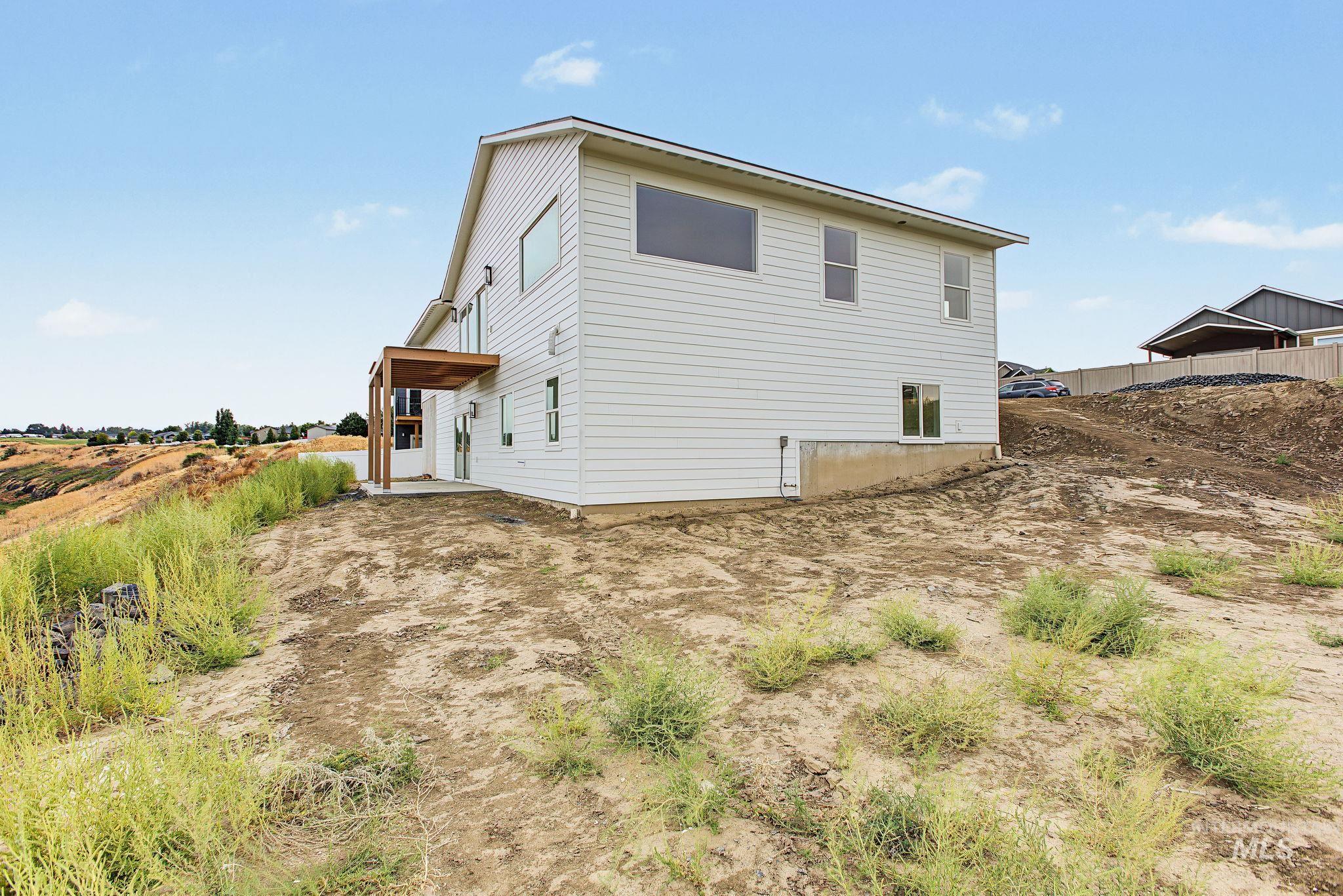3217 Hidden Valley Loop, Lewiston, Idaho 83501, 4 Bedrooms, 3 Bathrooms, Residential For Sale, Price $729,900,MLS 99000145