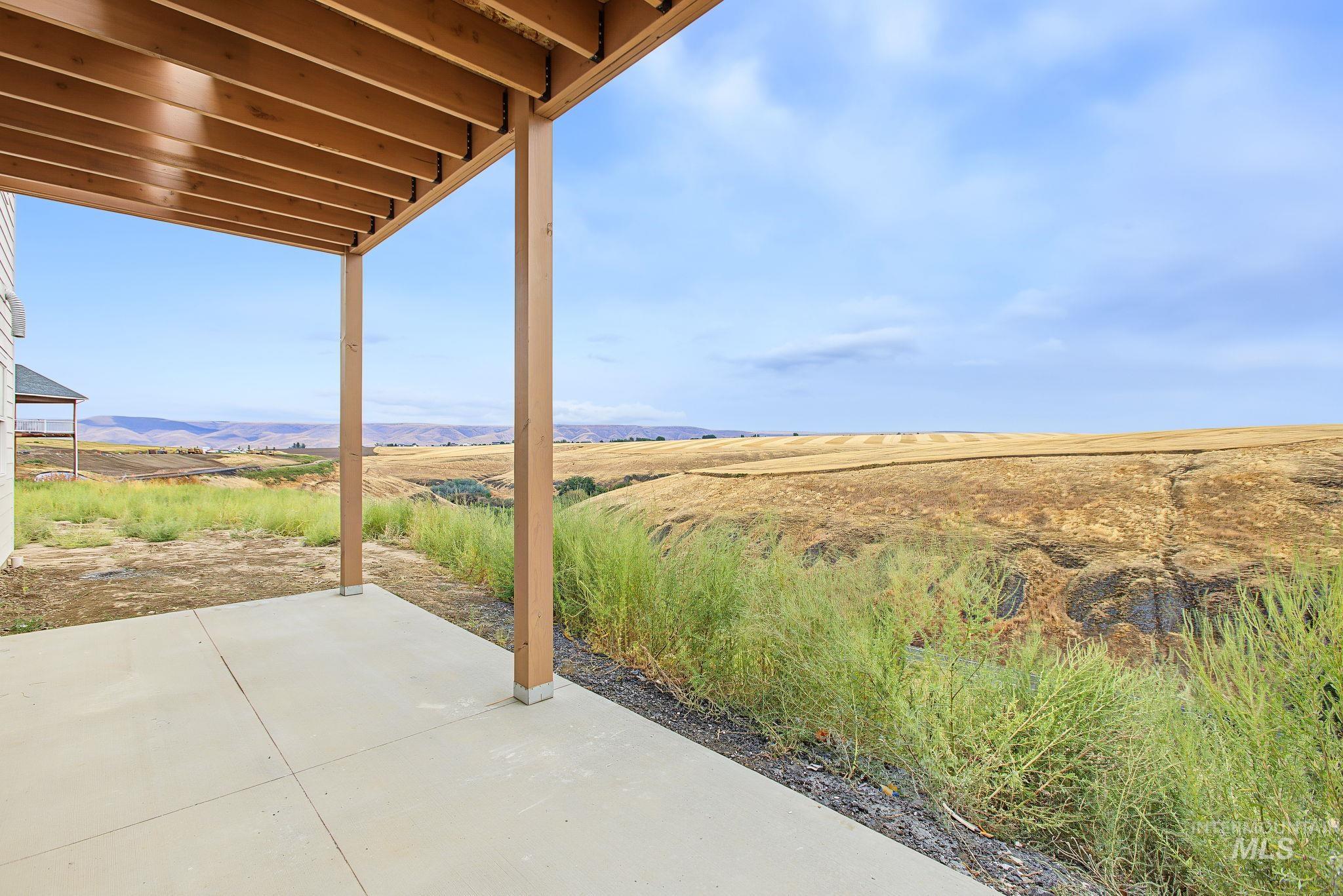 3217 Hidden Valley Loop, Lewiston, Idaho 83501, 4 Bedrooms, 3 Bathrooms, Residential For Sale, Price $729,900,MLS 99000145