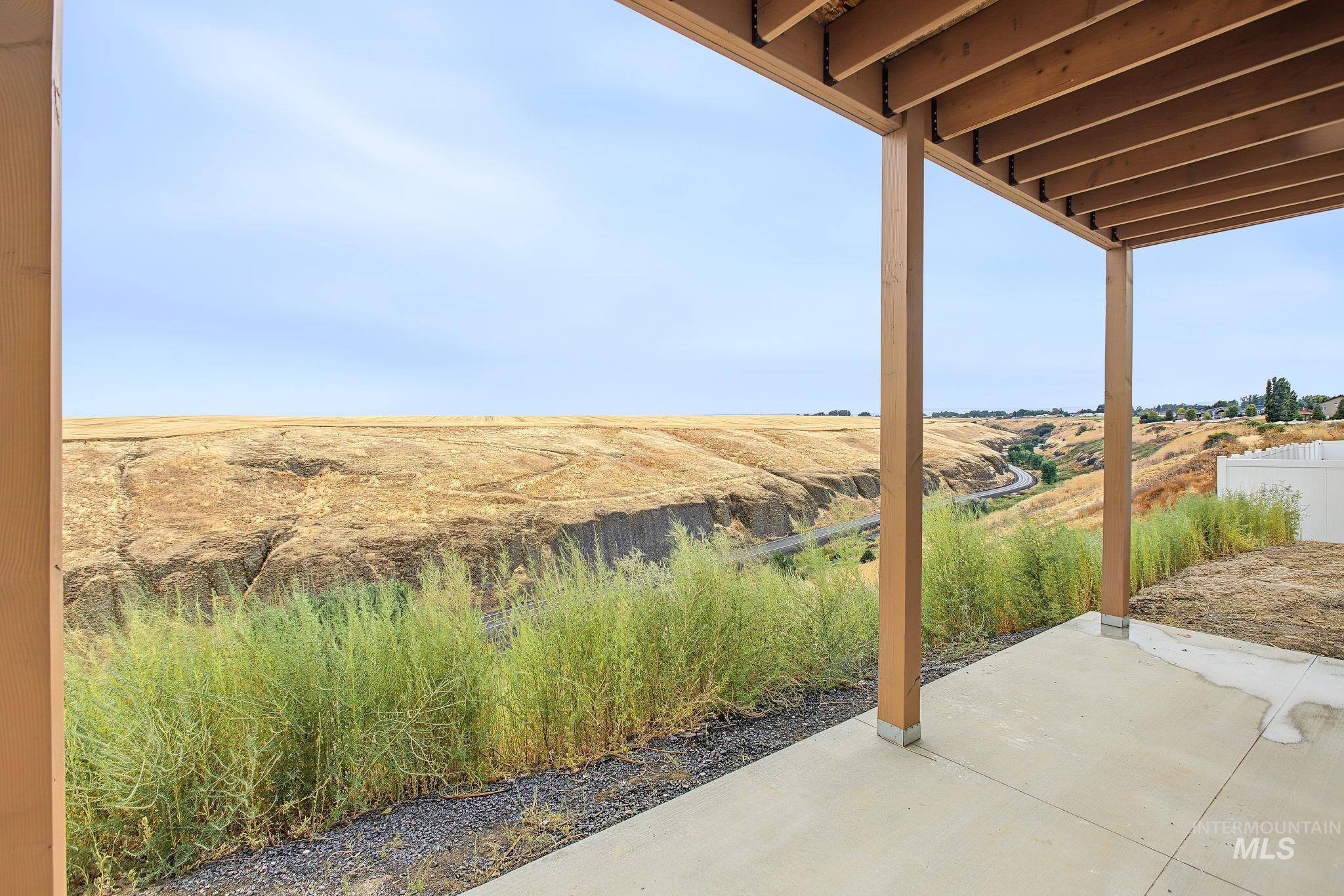 3217 Hidden Valley Loop, Lewiston, Idaho 83501, 4 Bedrooms, 3 Bathrooms, Residential For Sale, Price $729,900,MLS 99000145