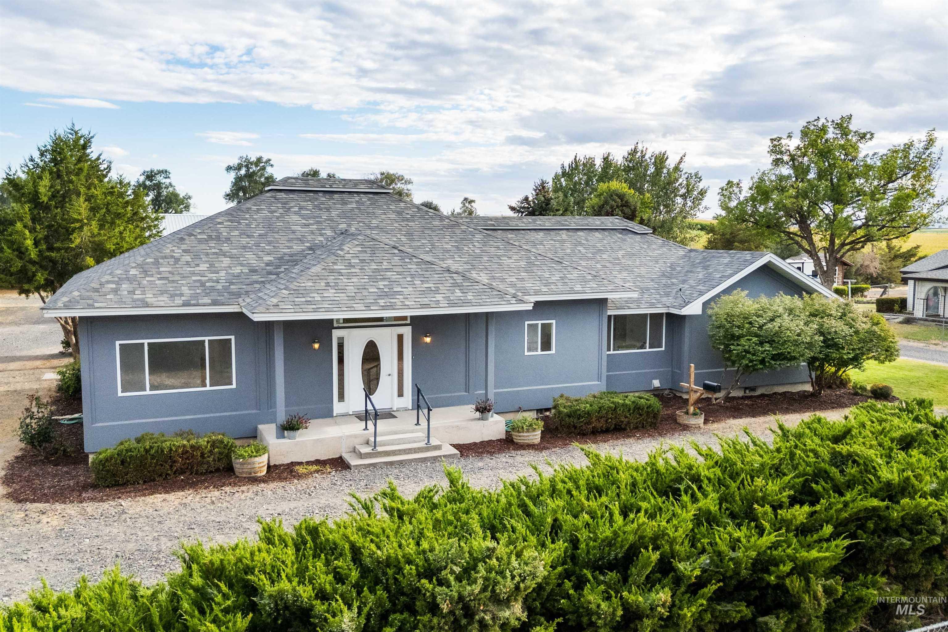 1905 E 3100 S, Wendell, Idaho 83355, 3 Bedrooms, 2 Bathrooms, Residential For Sale, Price $549,900, 99000163