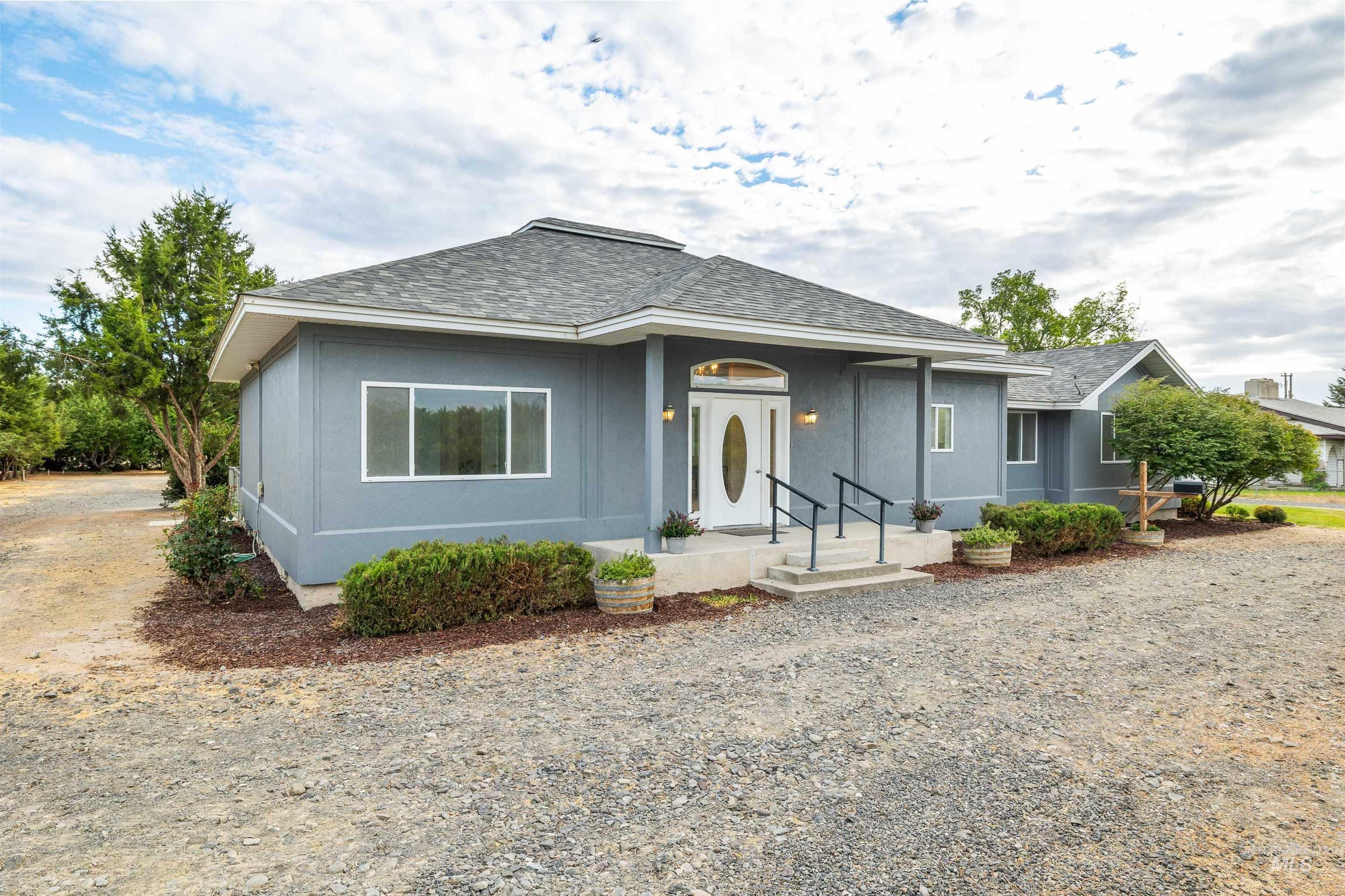 1905 E 3100 S, Wendell, Idaho 83355, 3 Bedrooms, 2 Bathrooms, Residential For Sale, Price $549,900, 99000163
