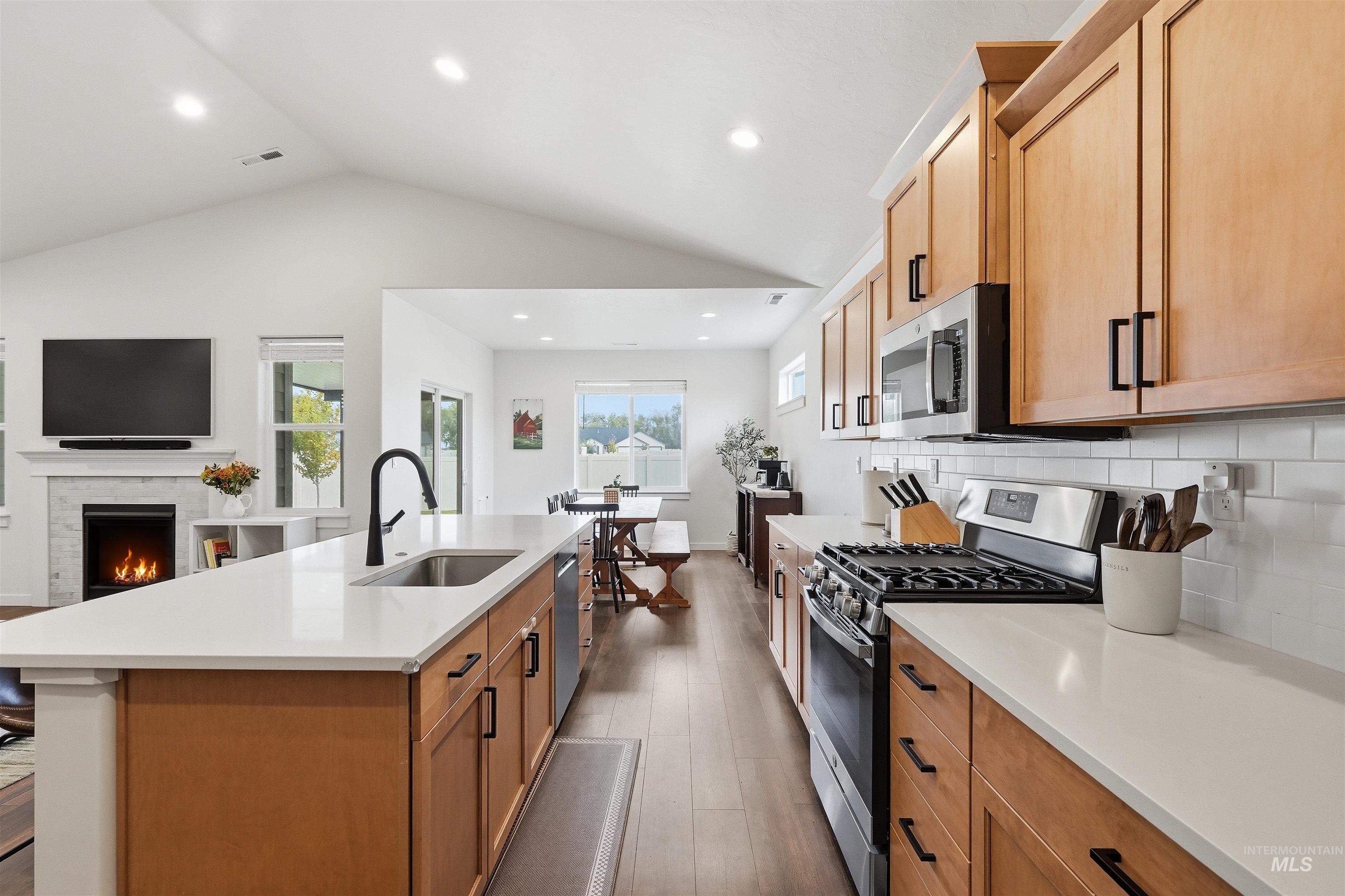 4619 Henley St., Caldwell, Idaho 83605, 4 Bedrooms, 2 Bathrooms, Residential For Sale, Price $454,900, 99000165