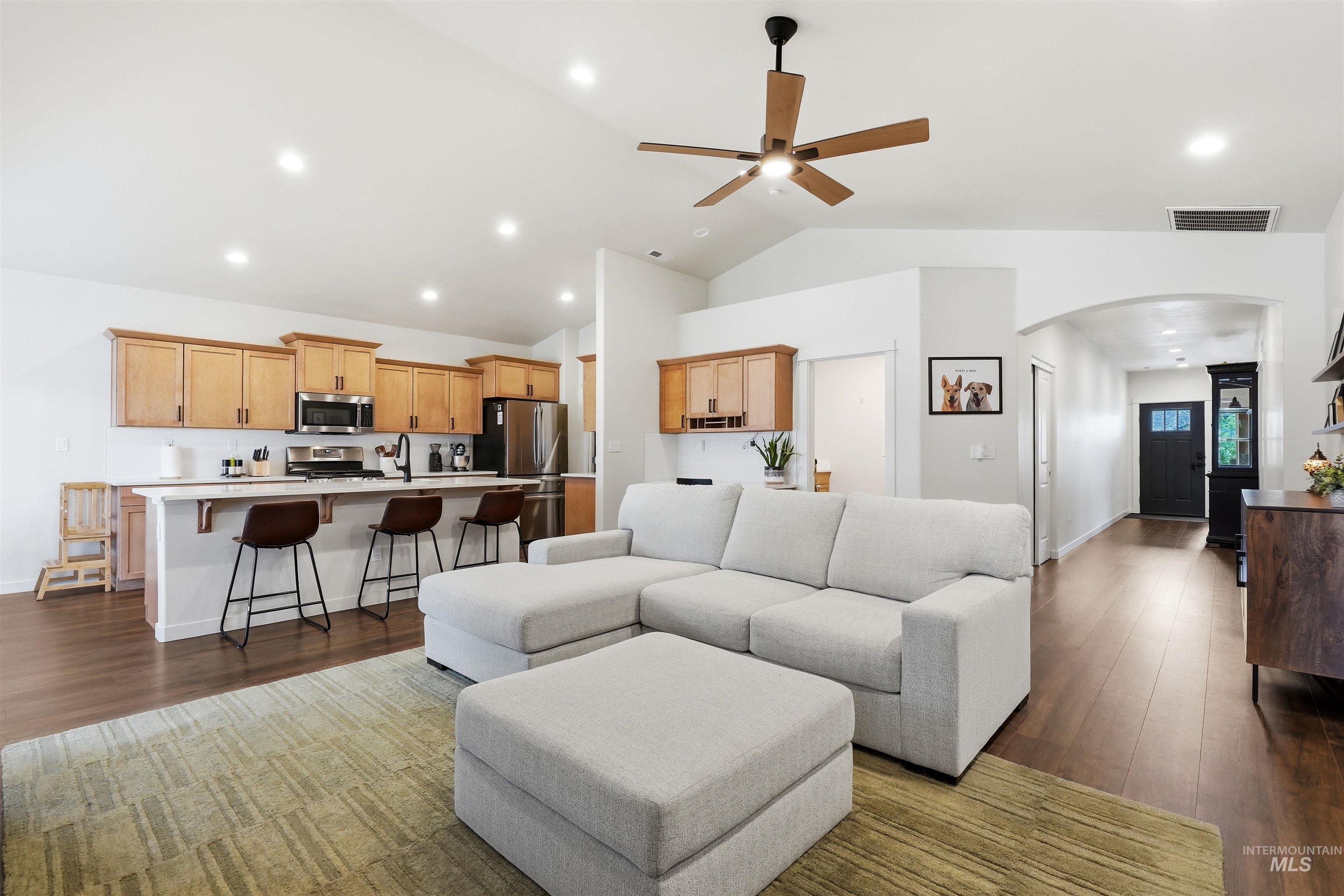 4619 Henley St., Caldwell, Idaho 83605, 4 Bedrooms, 2 Bathrooms, Residential For Sale, Price $454,900, 99000165