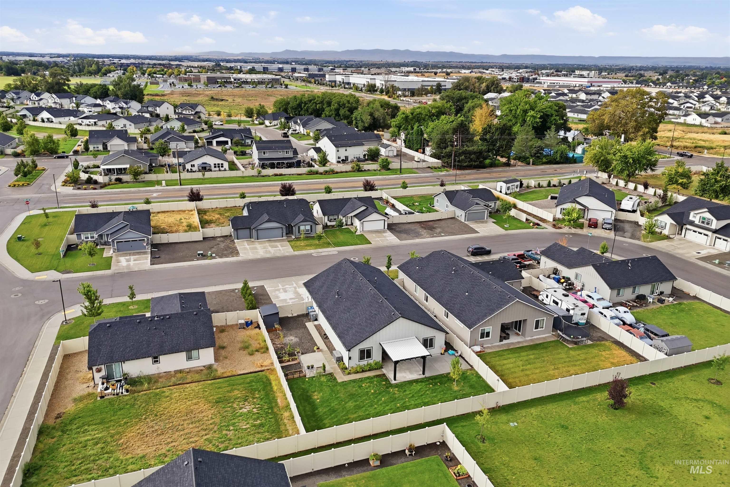 4619 Henley St., Caldwell, Idaho 83605, 4 Bedrooms, 2 Bathrooms, Residential For Sale, Price $454,900, 99000165