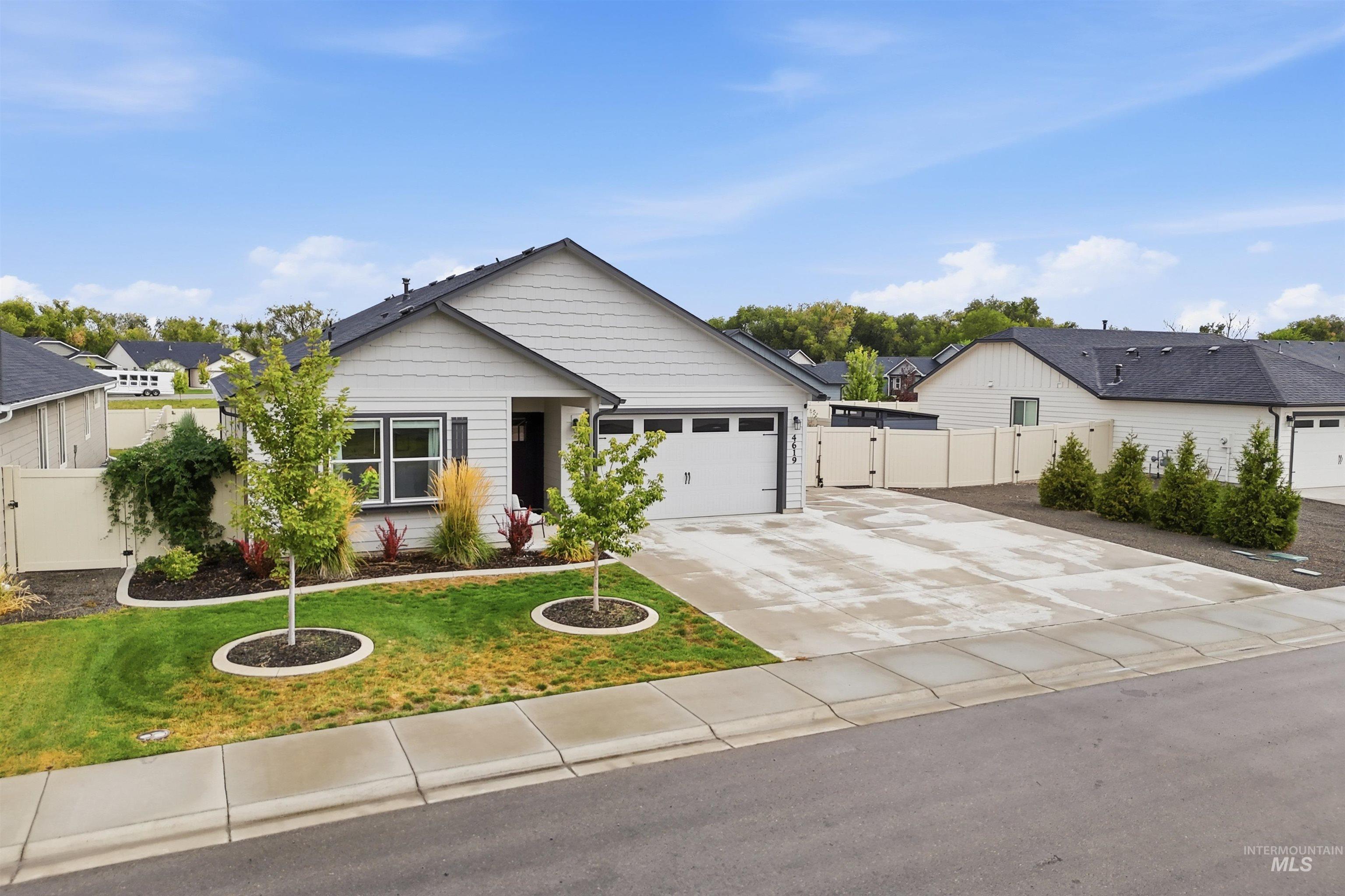 4619 Henley St., Caldwell, Idaho 83605, 4 Bedrooms, 2 Bathrooms, Residential For Sale, Price $454,900, 99000165