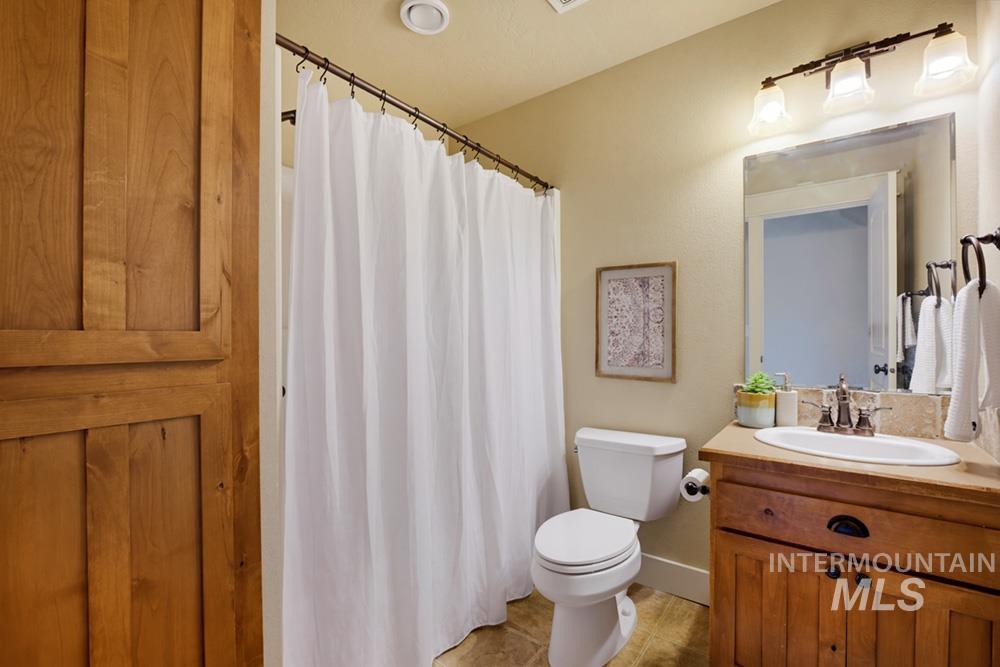 1315 W Cobblefield St, Meridian, Idaho 83646, 4 Bedrooms, 2.5 Bathrooms, Residential For Sale, Price $549,000, 99000167