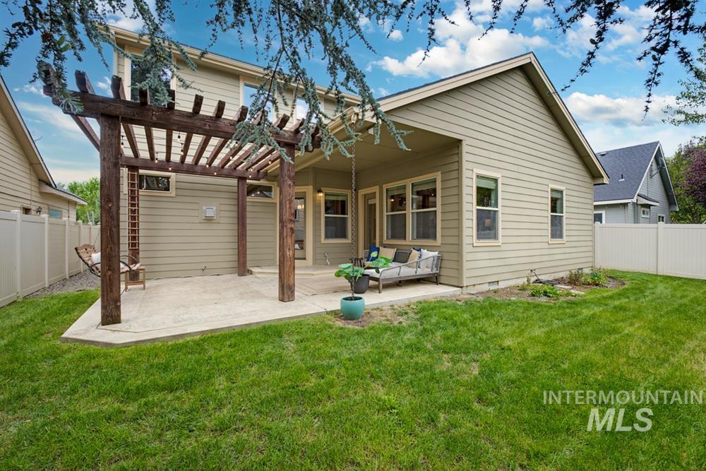 1315 W Cobblefield St, Meridian, Idaho 83646, 4 Bedrooms, 2.5 Bathrooms, Residential For Sale, Price $549,000, 99000167