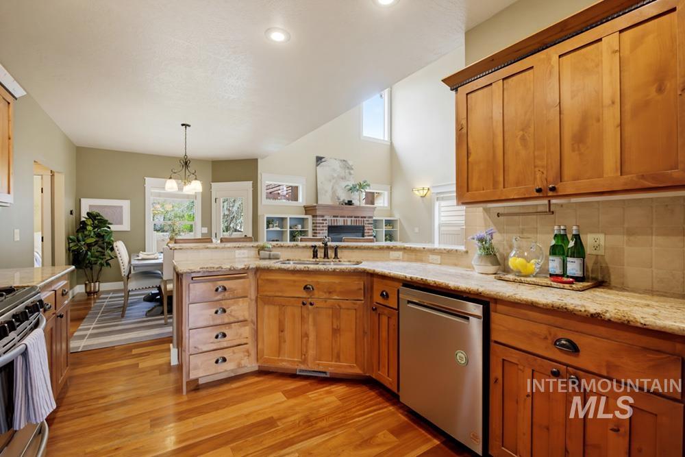 1315 W Cobblefield St, Meridian, Idaho 83646, 4 Bedrooms, 2.5 Bathrooms, Residential For Sale, Price $549,000, 99000167