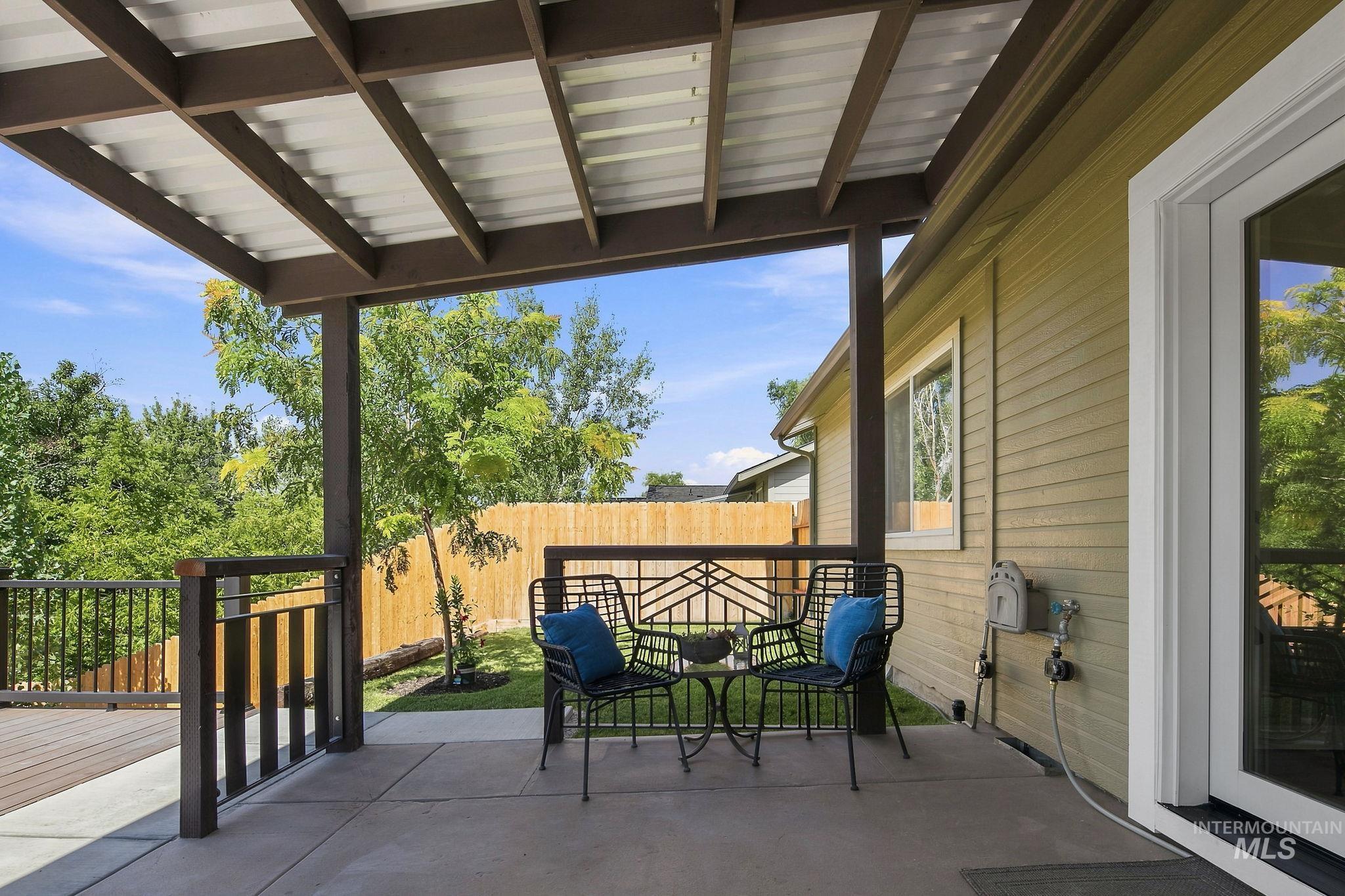 3729 S Peoria Way, Meridian, Idaho 83642, 3 Bedrooms, 2 Bathrooms, Residential For Sale, Price $445,000, 99000170