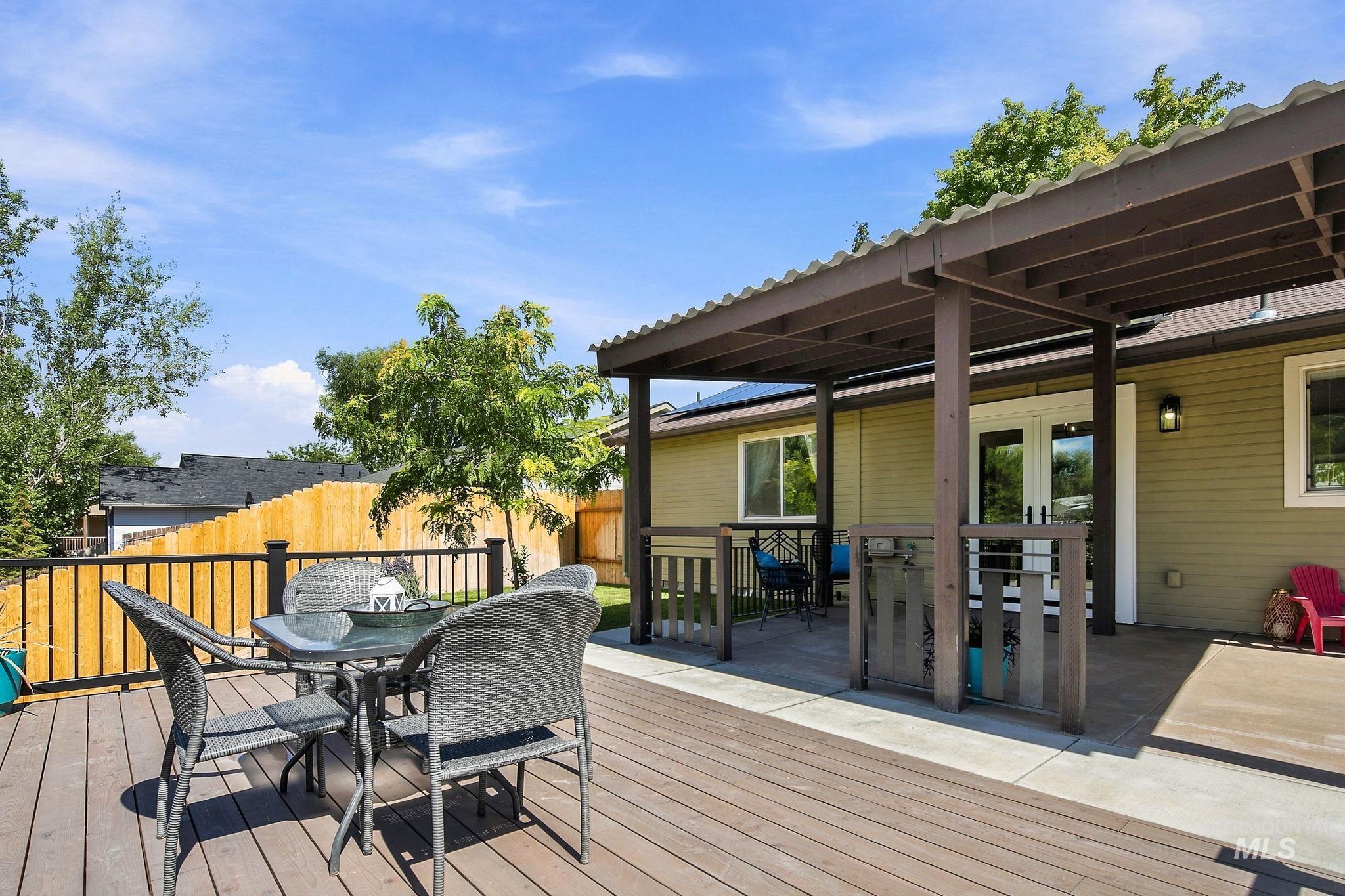 3729 S Peoria Way, Meridian, Idaho 83642, 3 Bedrooms, 2 Bathrooms, Residential For Sale, Price $445,000, 99000170