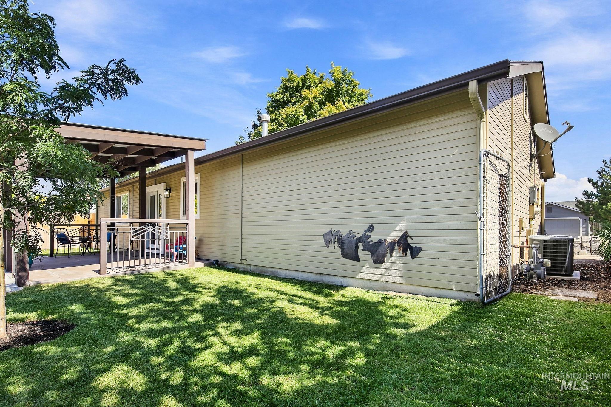 3729 S Peoria Way, Meridian, Idaho 83642, 3 Bedrooms, 2 Bathrooms, Residential For Sale, Price $445,000, 99000170