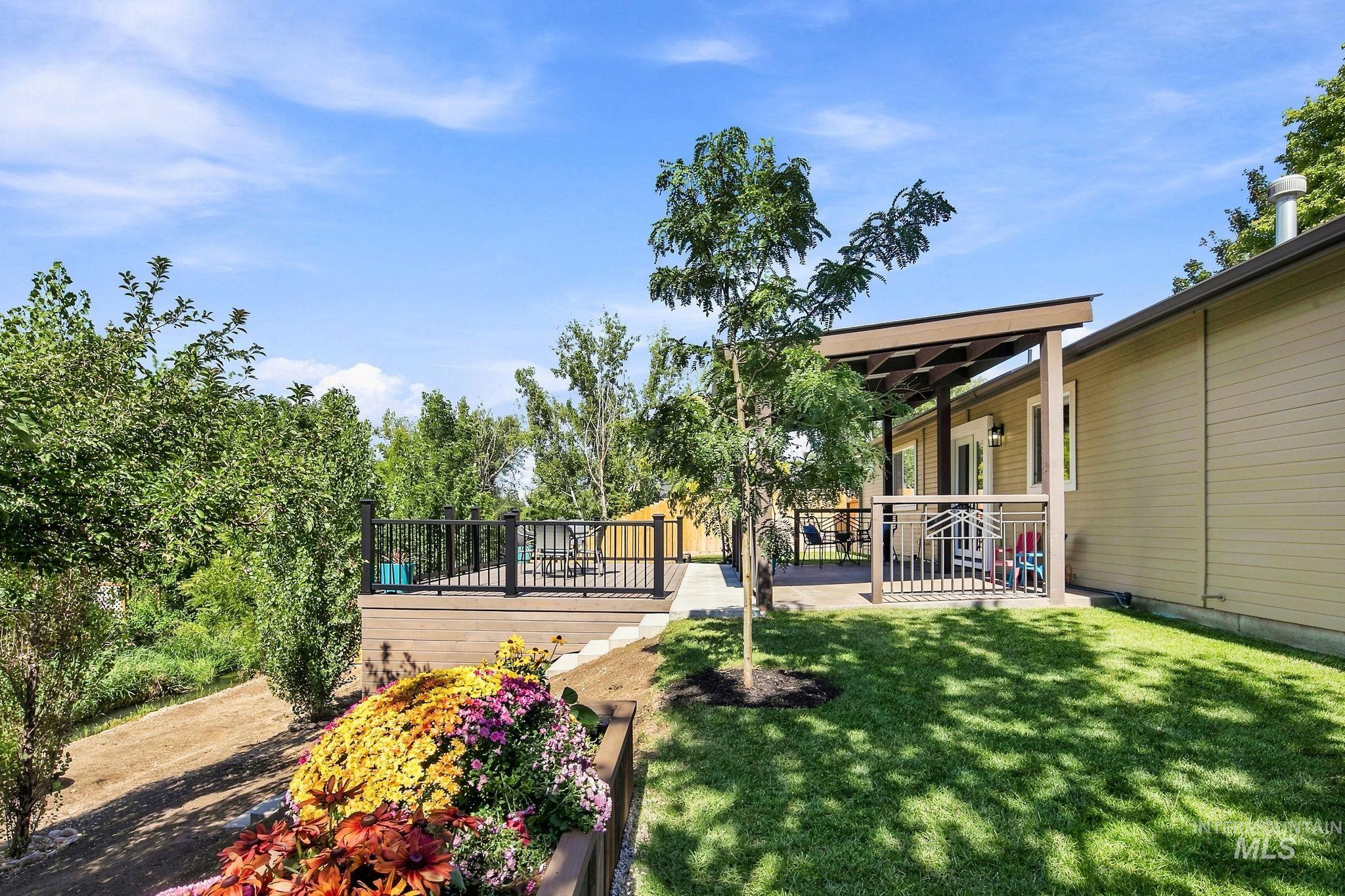 3729 S Peoria Way, Meridian, Idaho 83642, 3 Bedrooms, 2 Bathrooms, Residential For Sale, Price $445,000, 99000170