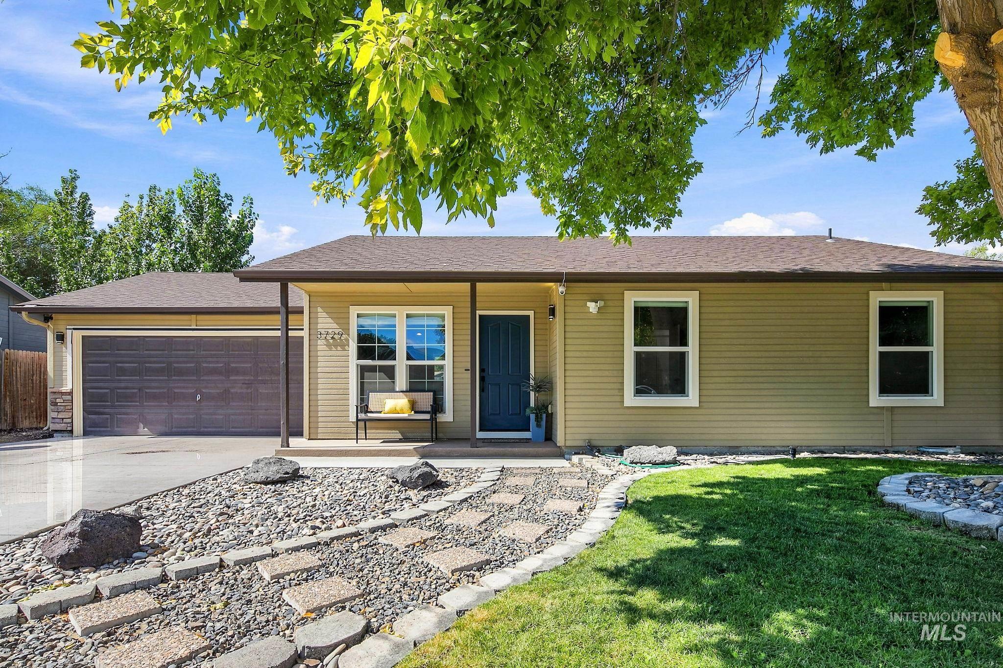 3729 S Peoria Way, Meridian, Idaho 83642, 3 Bedrooms, 2 Bathrooms, Residential For Sale, Price $445,000, 99000170