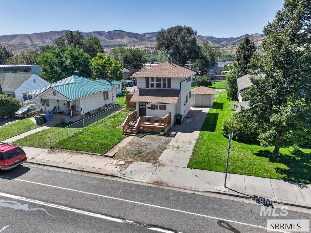 1005 S 4th Avenue, Pocatello, Idaho 83201, 4 Bedrooms, 2 Bathrooms, Residential For Sale, Price $299,000,MLS 99000173