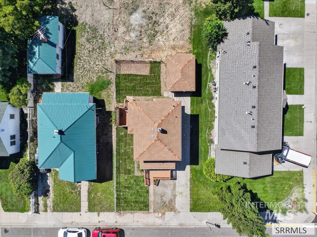 1005 S 4th Avenue, Pocatello, Idaho 83201, 4 Bedrooms, 2 Bathrooms, Residential For Sale, Price $299,000,MLS 99000173