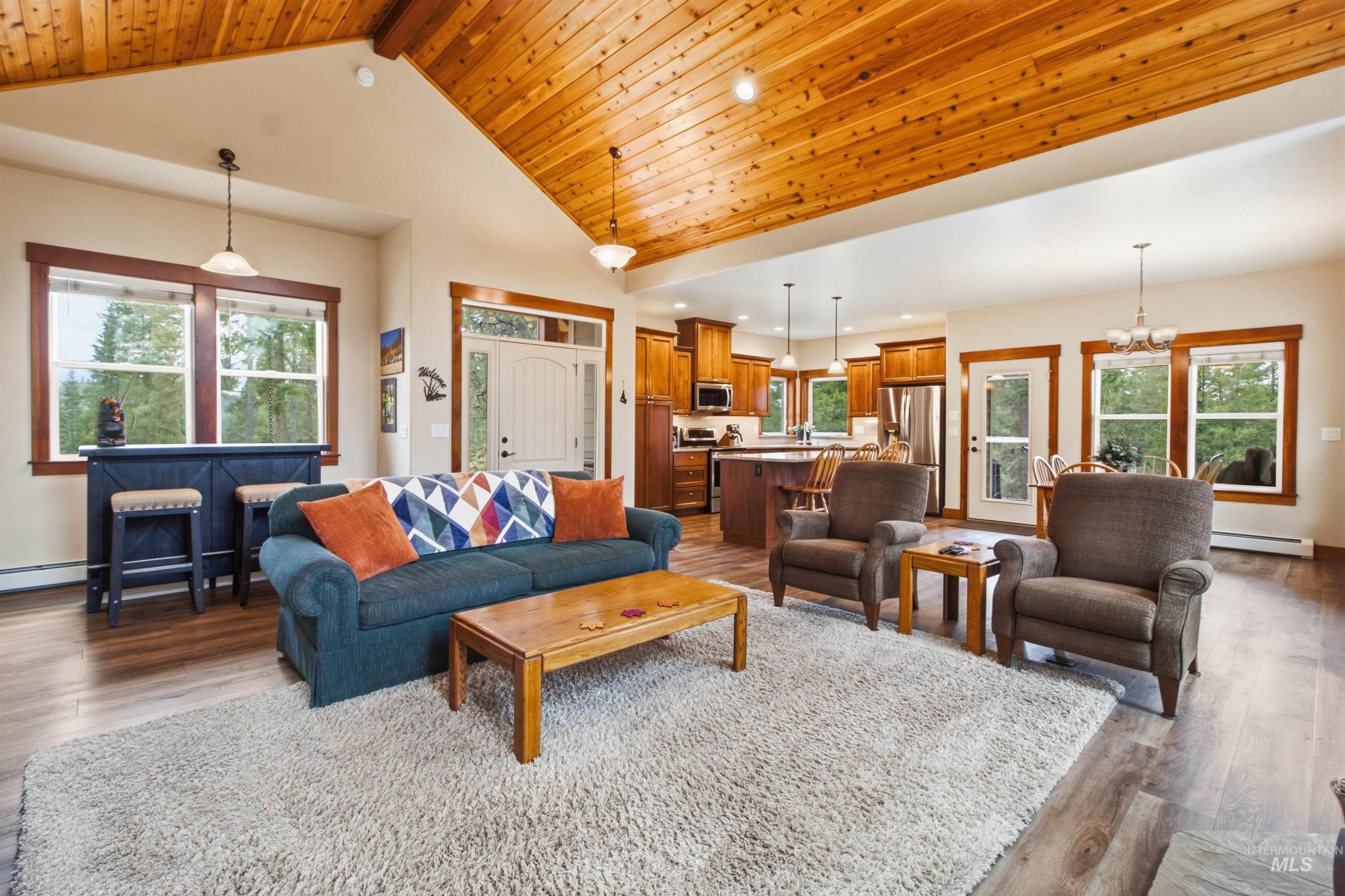 1016 Strong Lane, Potlatch, Idaho 83855, 3 Bedrooms, 2 Bathrooms, Residential For Sale, Price $1,175,000, 99000176