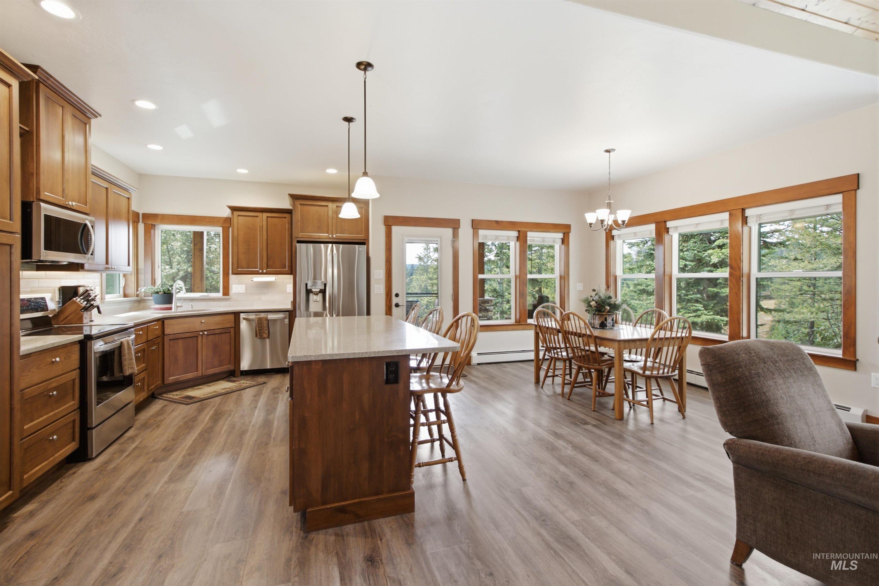 1016 Strong Lane, Potlatch, Idaho 83855, 3 Bedrooms, 2 Bathrooms, Residential For Sale, Price $1,175,000, 99000176