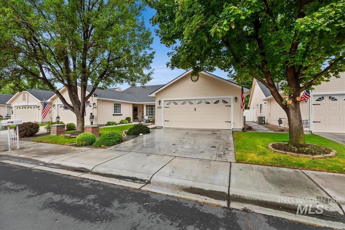 2685 N Englewood Way, Meridian, Idaho 83646, 3 Bedrooms, 2 Bathrooms, Residential For Sale, Price $409,000, 99000177