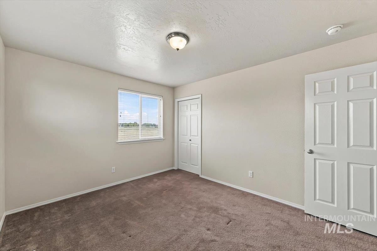 2831 W Stayman Way, Kuna, Idaho 83634, 4 Bedrooms, 2.5 Bathrooms, Residential For Sale, Price $515,000, 99000180