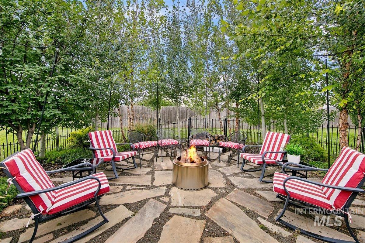 2831 W Stayman Way, Kuna, Idaho 83634, 4 Bedrooms, 2.5 Bathrooms, Residential For Sale, Price $515,000, 99000180
