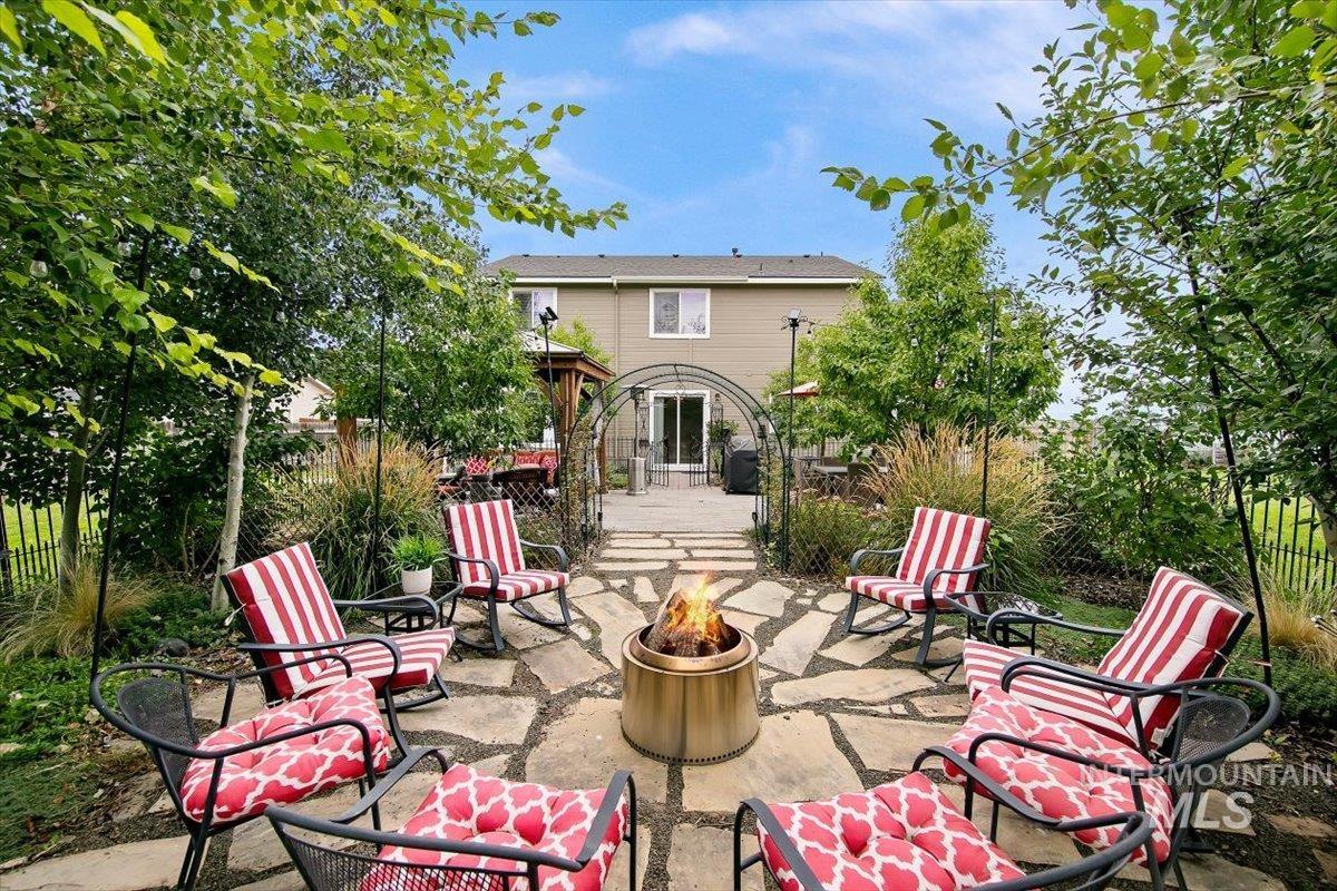 2831 W Stayman Way, Kuna, Idaho 83634, 4 Bedrooms, 2.5 Bathrooms, Residential For Sale, Price $515,000, 99000180