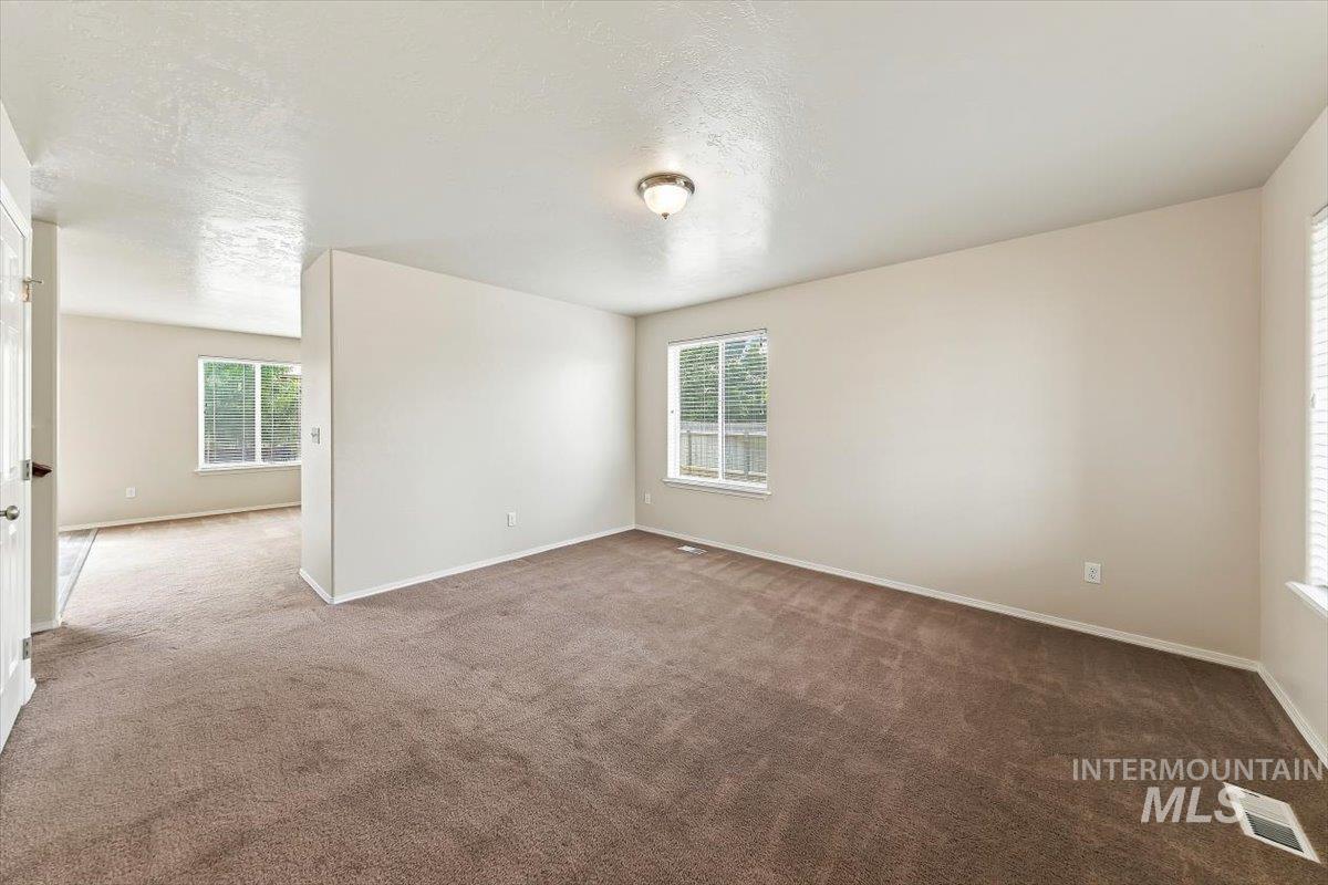 2831 W Stayman Way, Kuna, Idaho 83634, 4 Bedrooms, 2.5 Bathrooms, Residential For Sale, Price $515,000, 99000180