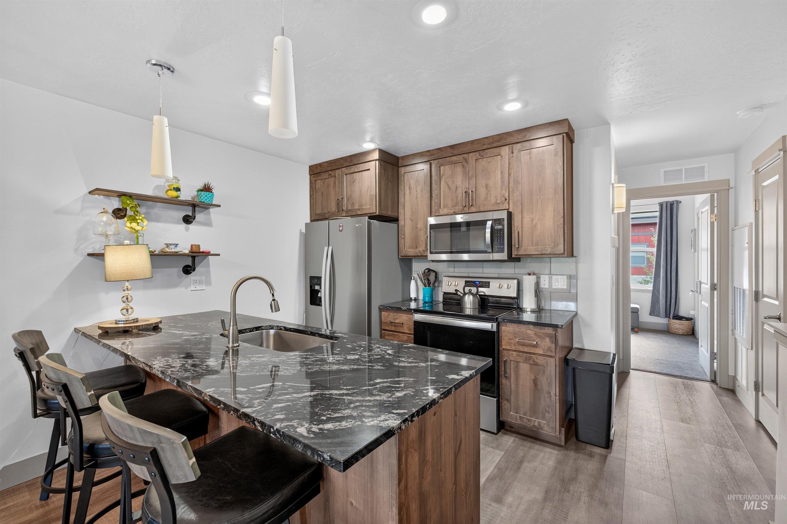 105 Broken Pine Lane, McCall, Idaho 83638, 3 Bedrooms, 3 Bathrooms, Residential For Sale, Price $535,000, 99000182