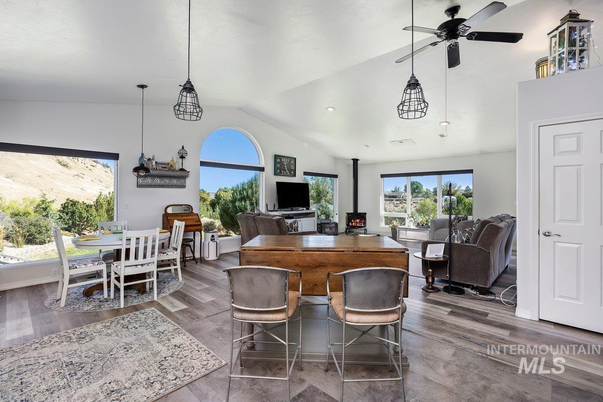 4505 Hidden Canyon Ln, Buhl, Idaho 83316, 3 Bedrooms, 2.5 Bathrooms, Residential For Sale, Price $465,000,MLS 99000194