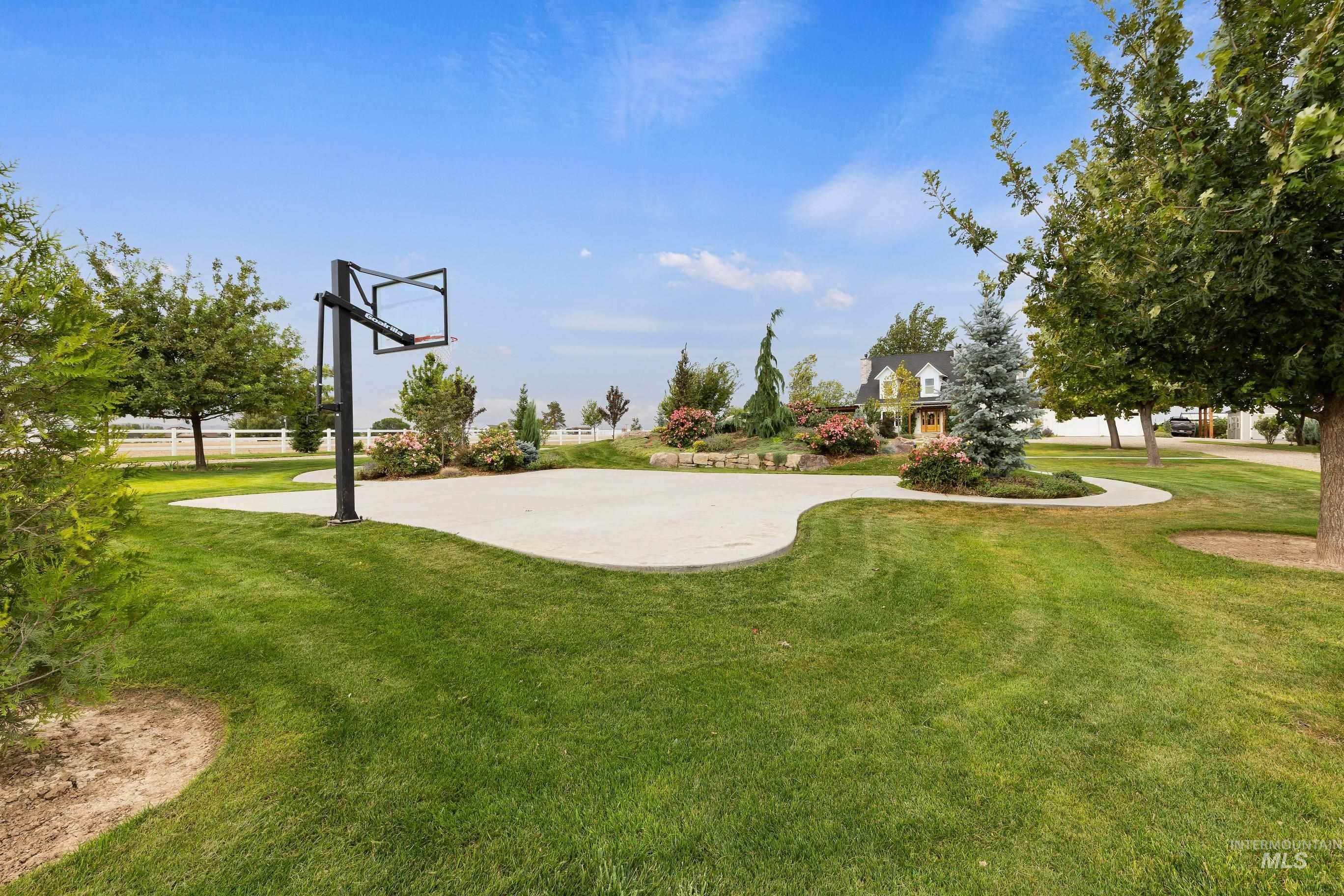 17639 Providence Lane, Caldwell, Idaho 83607, 5 Bedrooms, 4 Bathrooms, Residential For Sale, Price $1,599,900,MLS 99000199