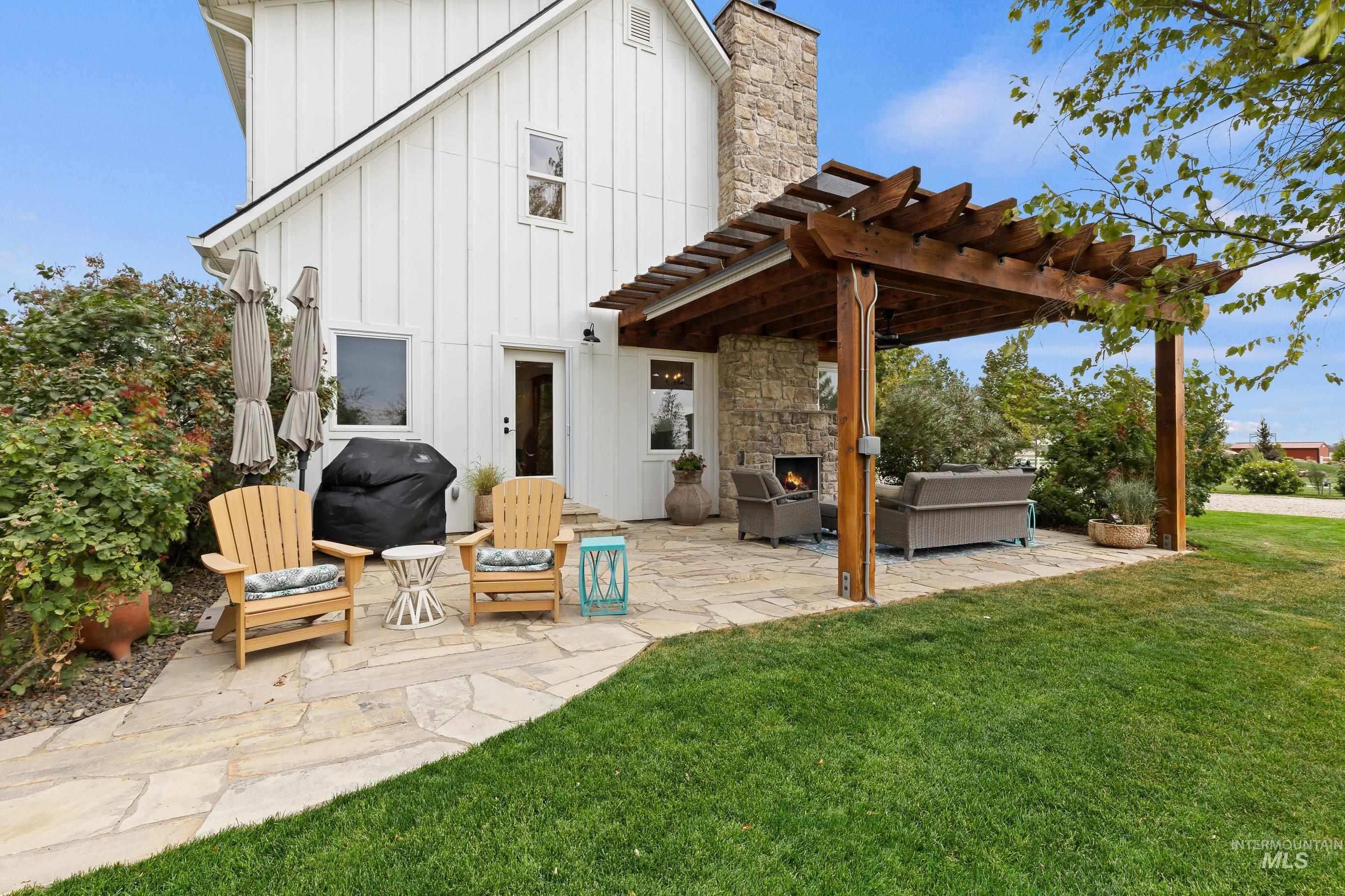 17639 Providence Lane, Caldwell, Idaho 83607, 5 Bedrooms, 4 Bathrooms, Residential For Sale, Price $1,599,900,MLS 99000199