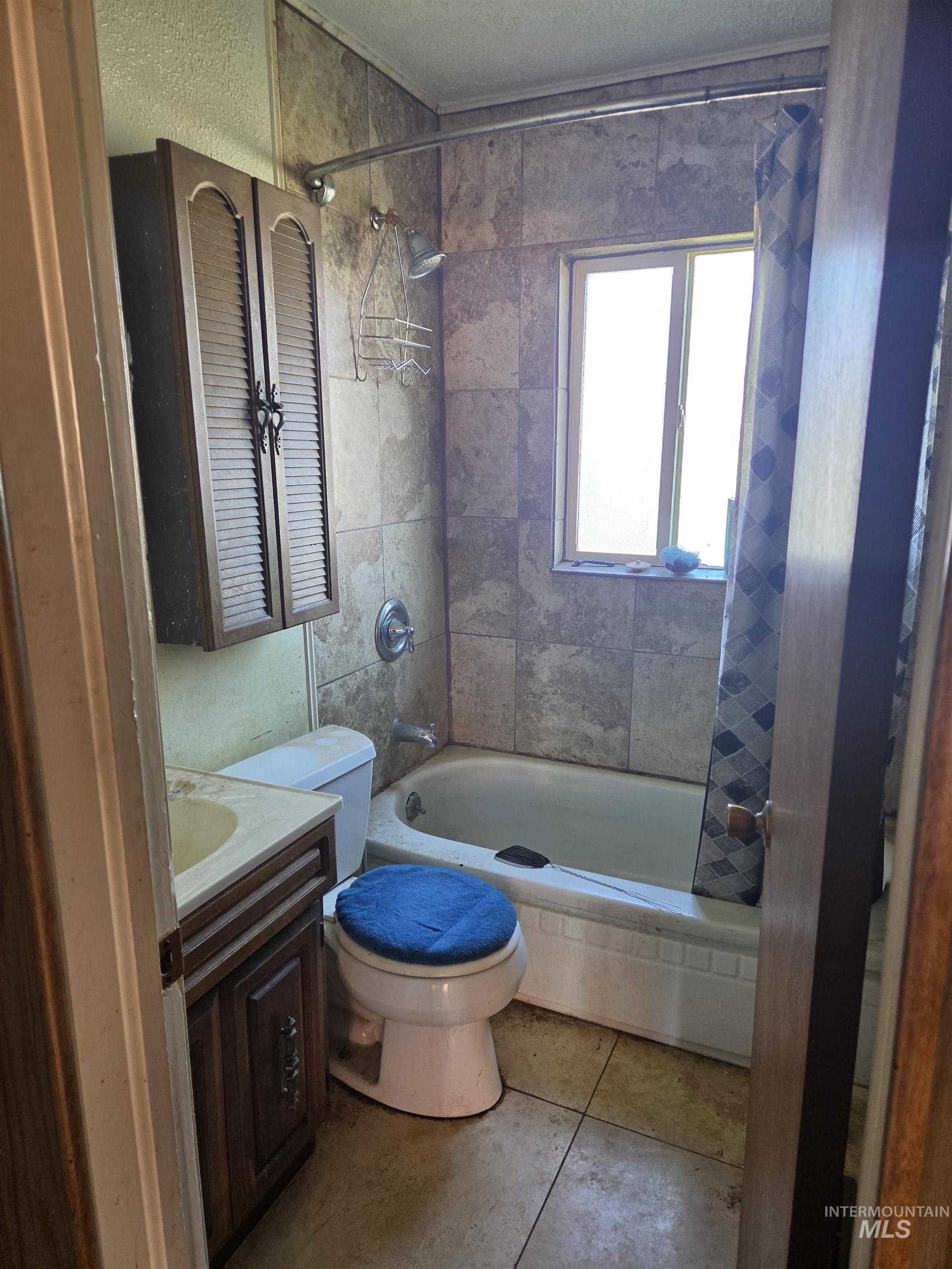 709 N 7th St, Parma, Idaho 83660, 3 Bedrooms, 2 Bathrooms, Residential For Sale, Price $150,000, 99000206