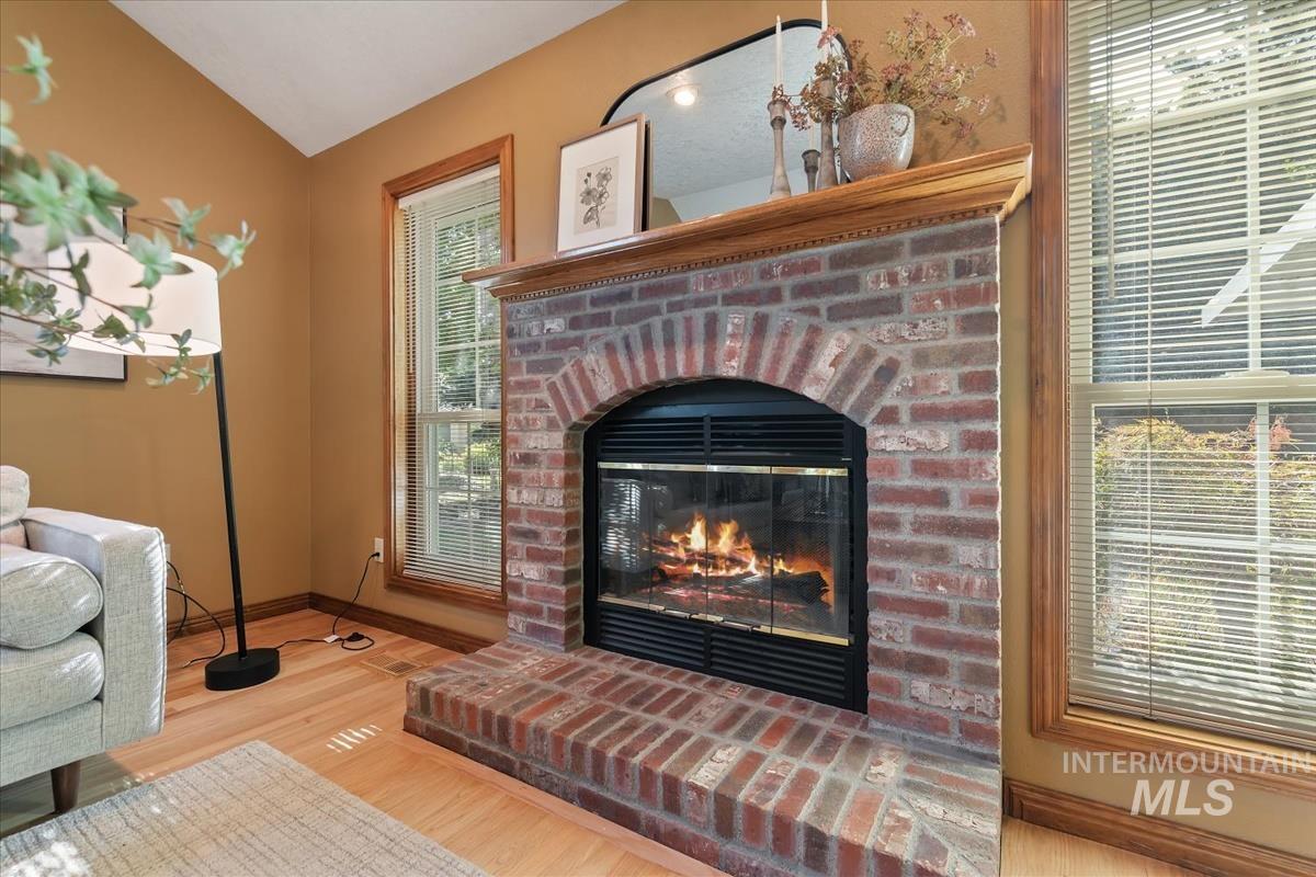 4886 N Lake Front Pl, Garden City, Idaho 83714, 3 Bedrooms, 2 Bathrooms, Residential For Sale, Price $850,000,MLS 99000210