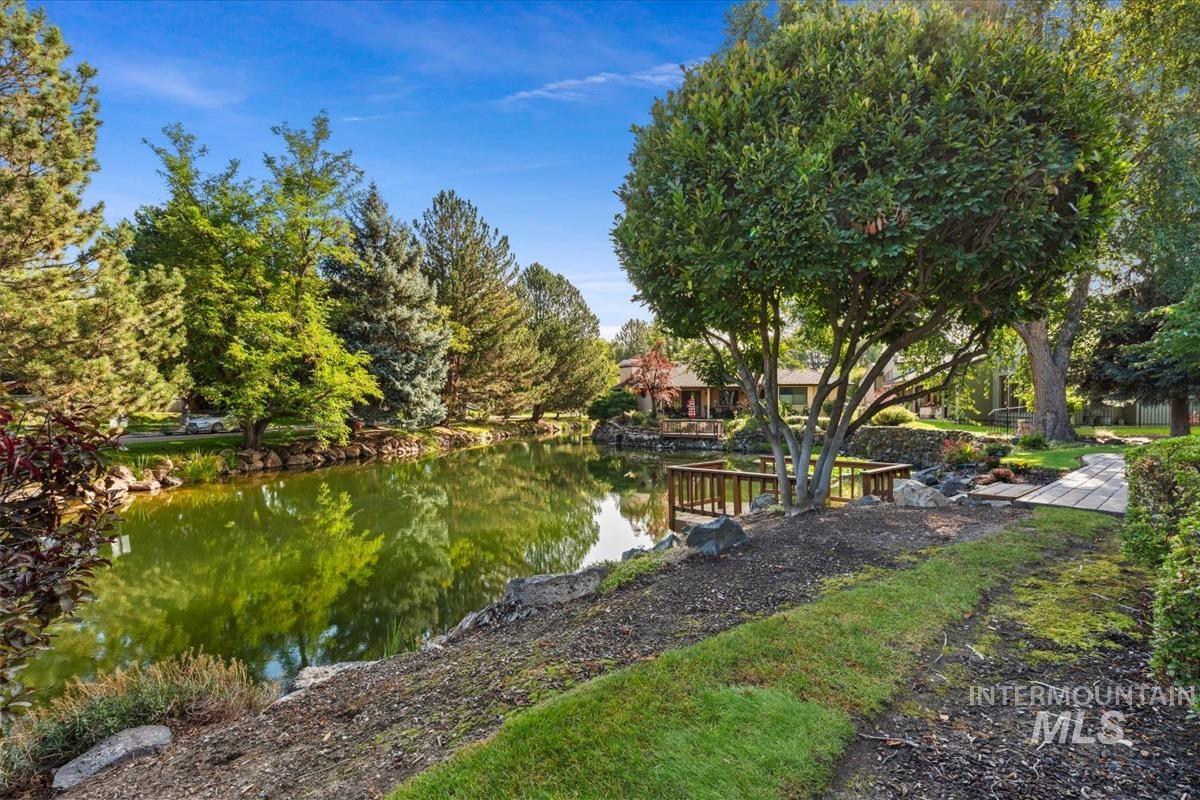 4886 N Lake Front Pl, Garden City, Idaho 83714, 3 Bedrooms, 2 Bathrooms, Residential For Sale, Price $850,000,MLS 99000210