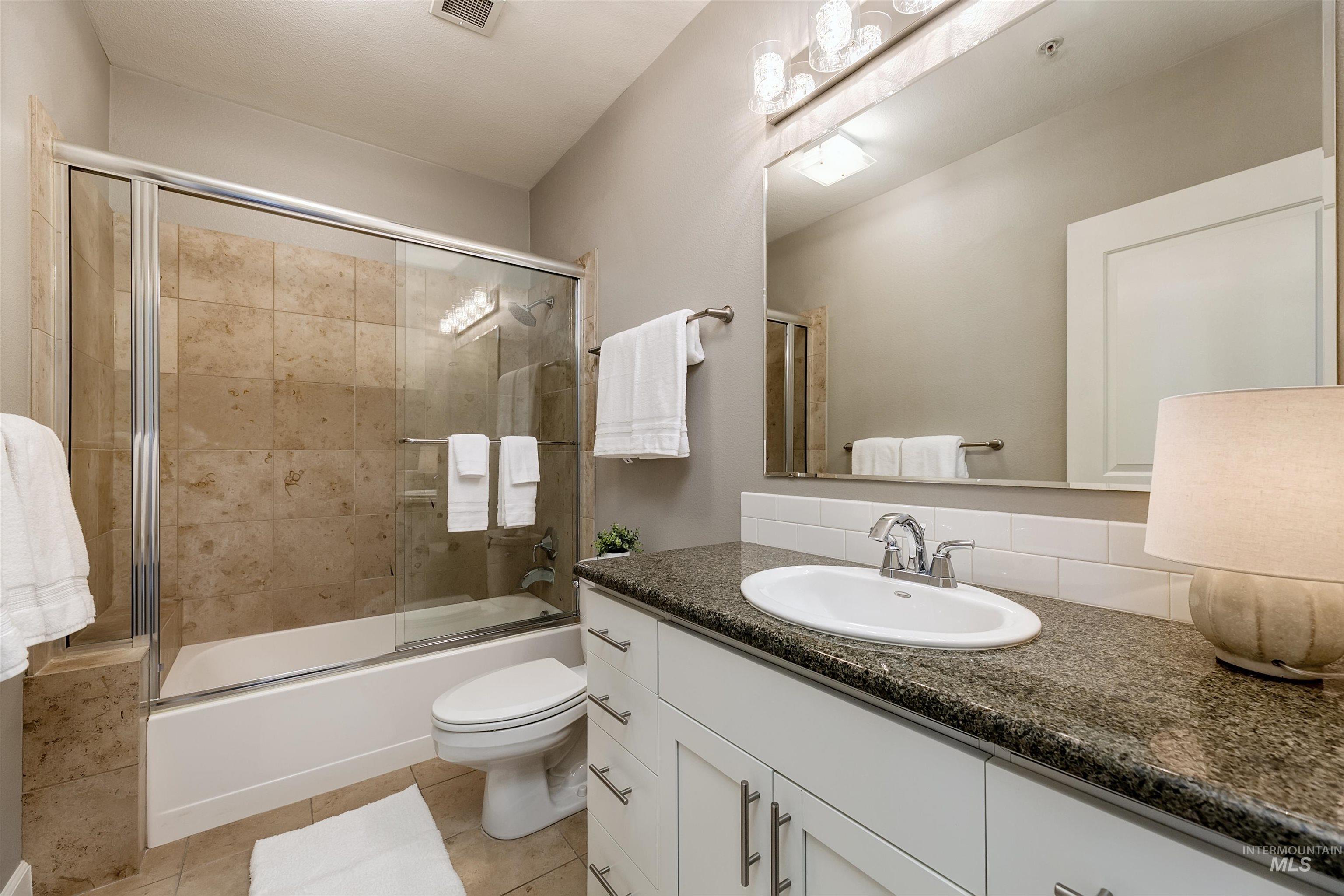406 S 13th Street, Boise, Idaho 83702, 2 Bedrooms, 2 Bathrooms, Residential For Sale, Price $699,900,MLS 99000212