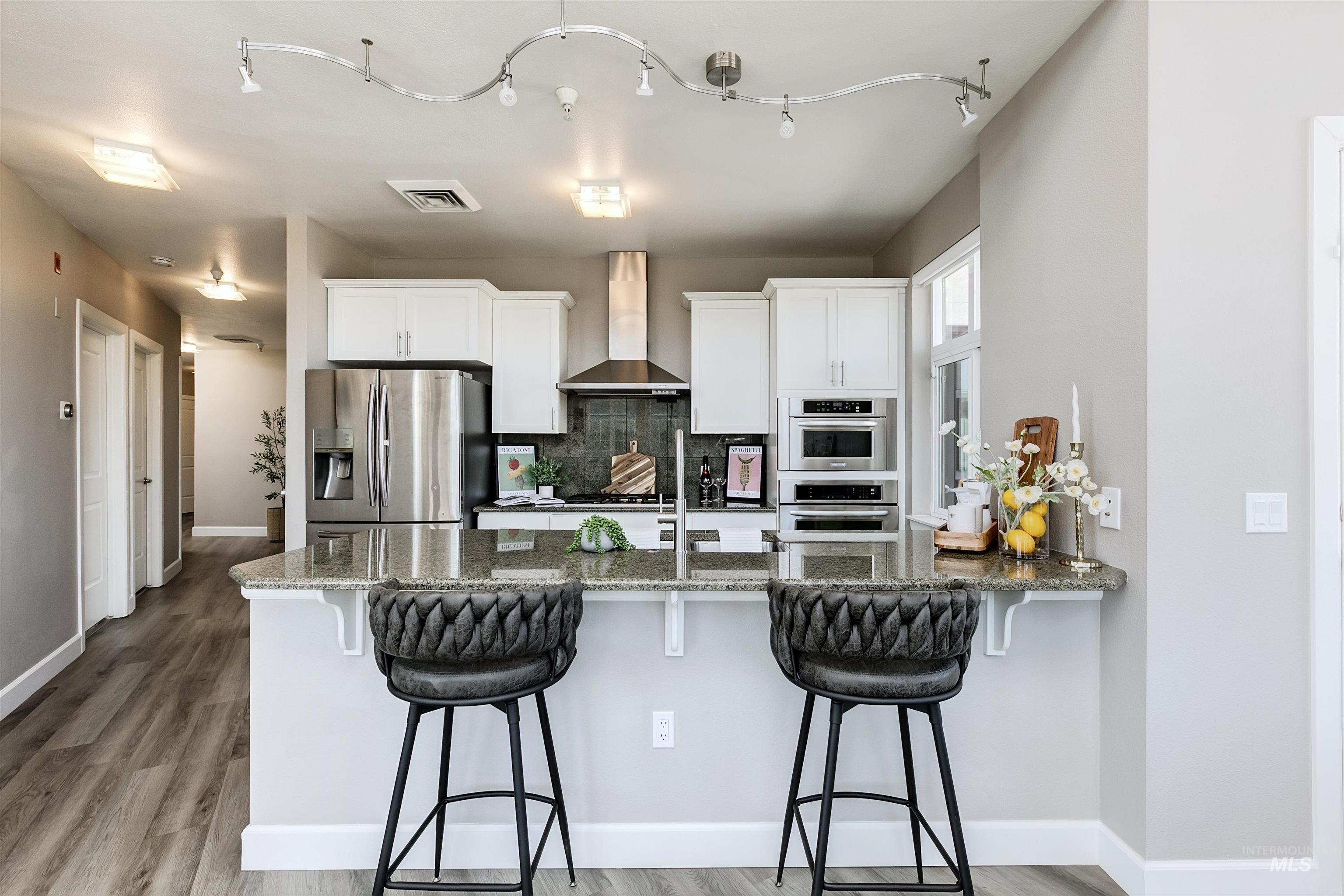406 S 13th Street, Boise, Idaho 83702, 2 Bedrooms, 2 Bathrooms, Residential For Sale, Price $699,900,MLS 99000212