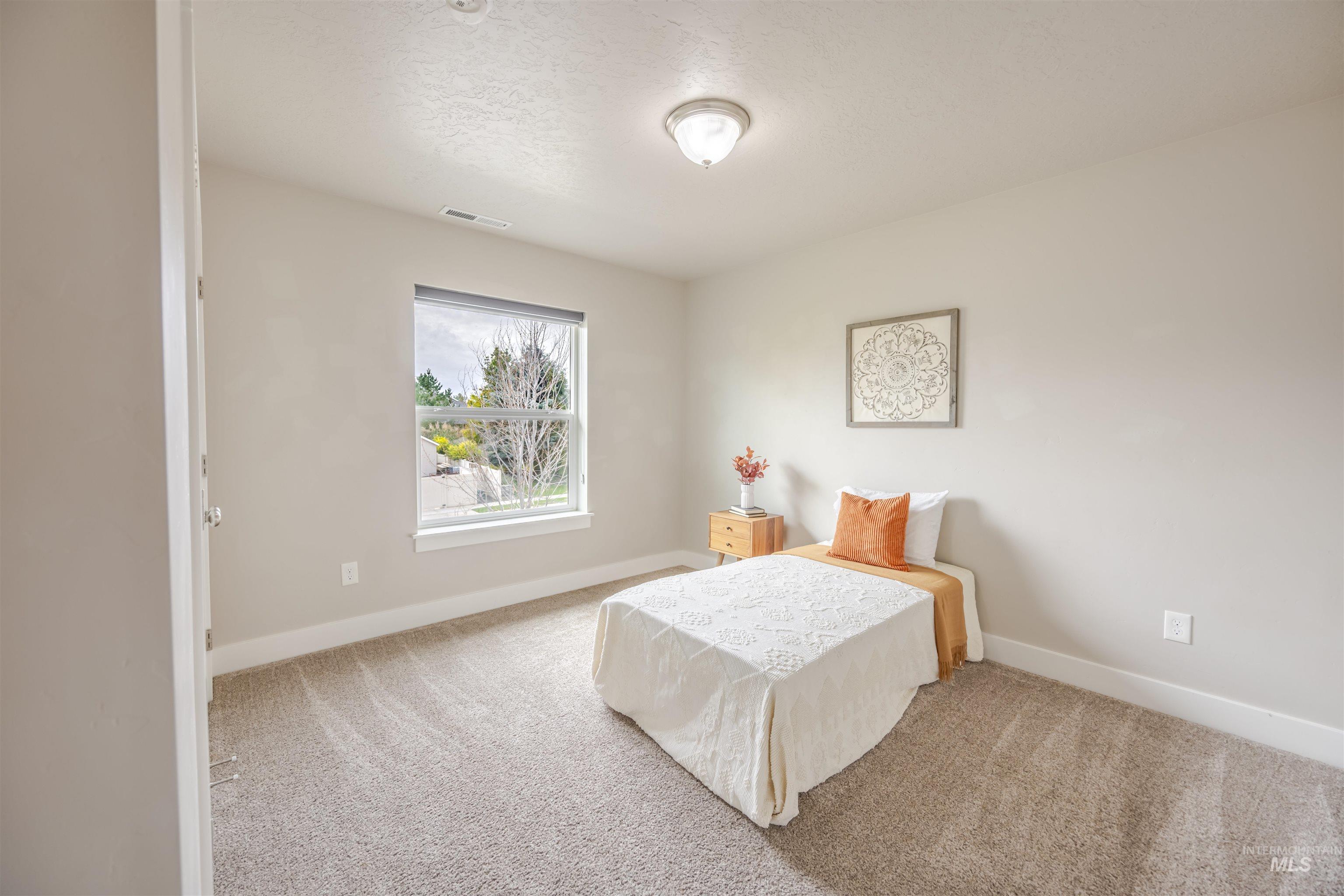 701 E 701 E Willow Street, Caldwell, Idaho 83605, 3 Bedrooms, 2.5 Bathrooms, Residential For Sale, Price $479,900,MLS 99000219