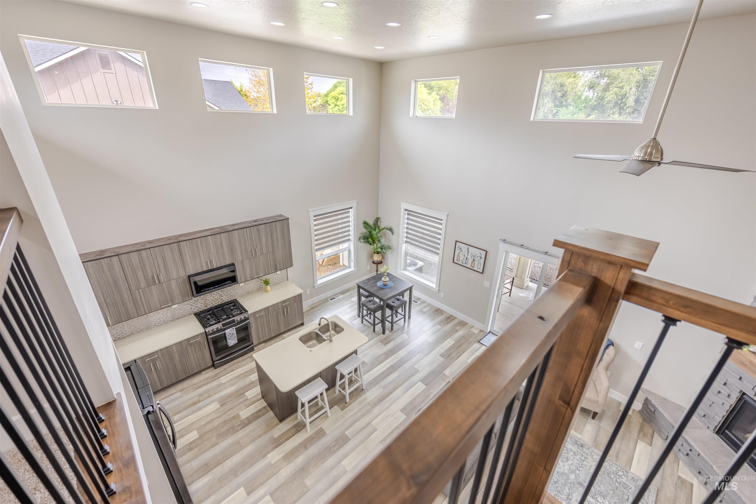 701 E 701 E Willow Street, Caldwell, Idaho 83605, 3 Bedrooms, 2.5 Bathrooms, Residential For Sale, Price $479,900,MLS 99000219