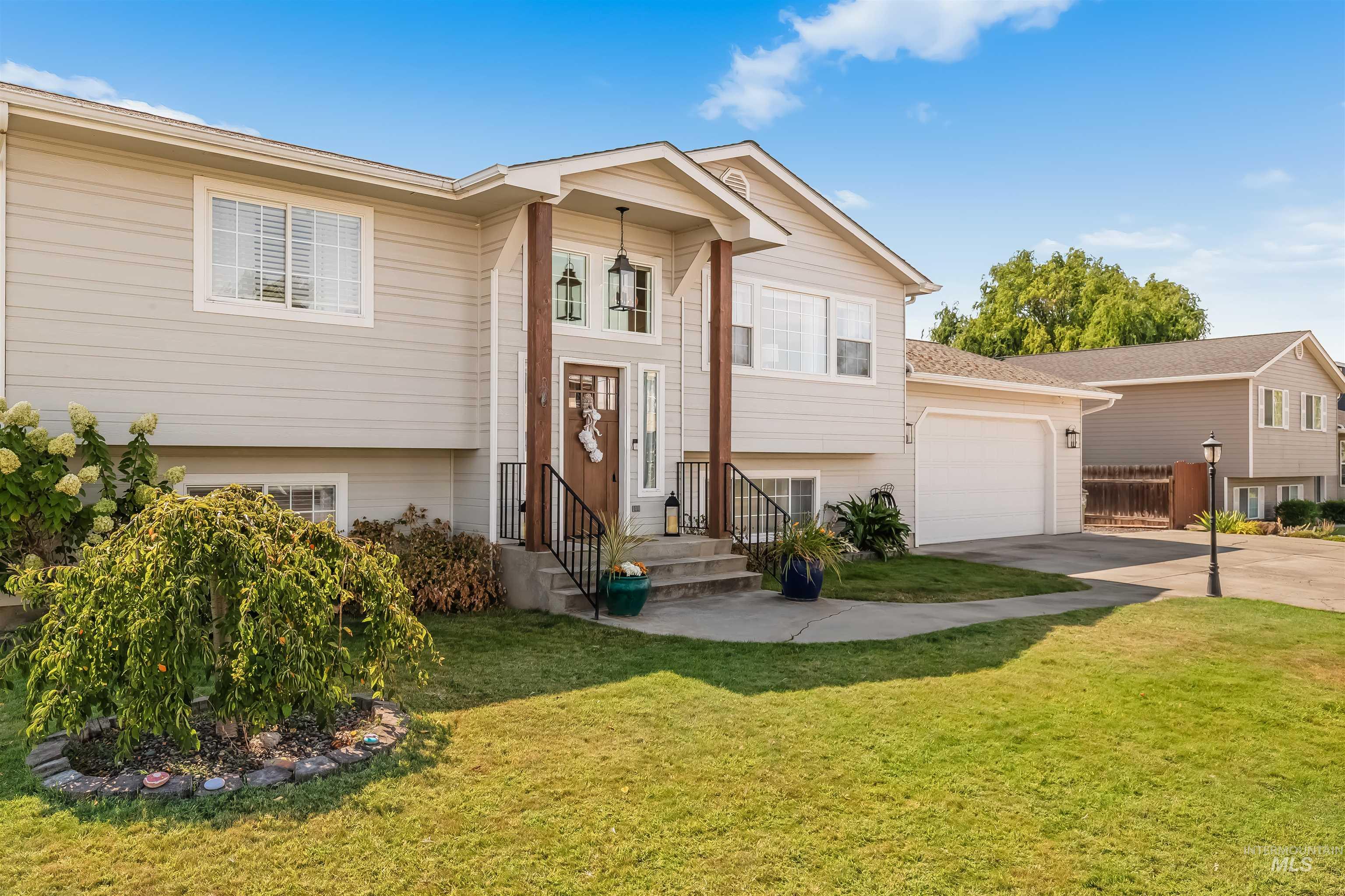 1826 Birch Drive, Lewiston, Idaho 83501, 4 Bedrooms, 2.5 Bathrooms, Residential For Sale, Price $489,900,MLS 99000221